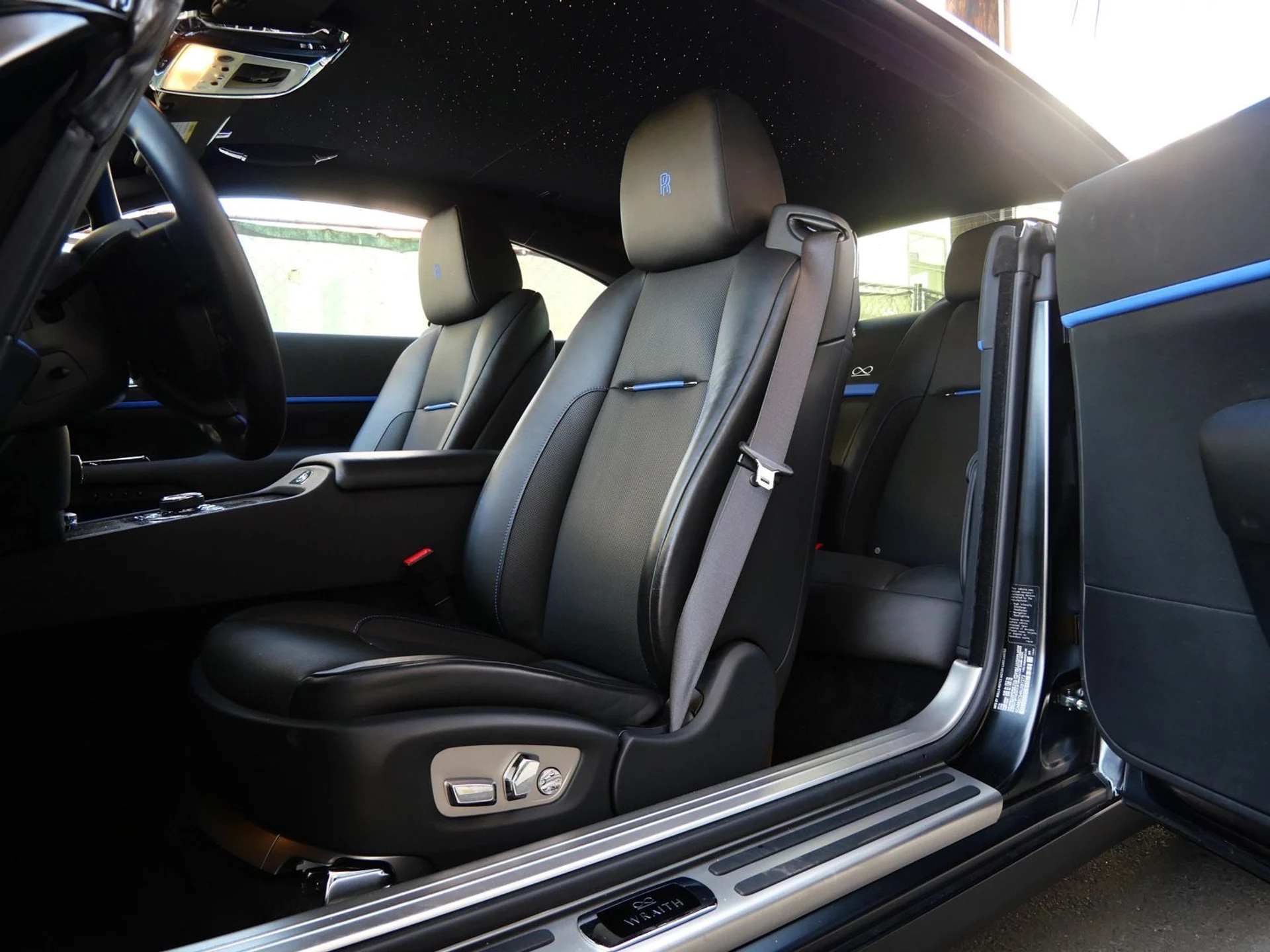 mph023_221829831_28847d172bb1288bd74d6750ee505635x_ebf22a4ae4