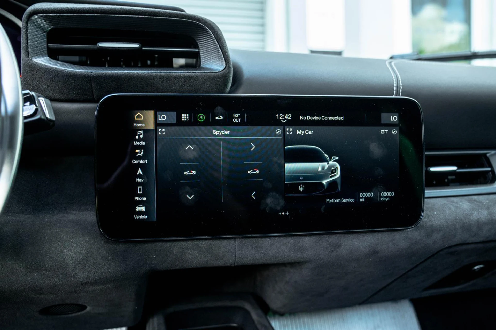 mph023_2218703533_Used_2023_Maserati_MC_20_Cielo_1769250113_0cd4e15fd8