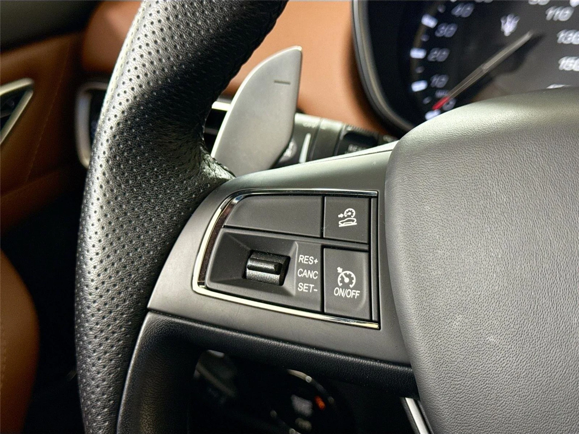 mph023_2220050887_cdb39b787b68c36c28eb6f7ba369b310_a7bf3b1193