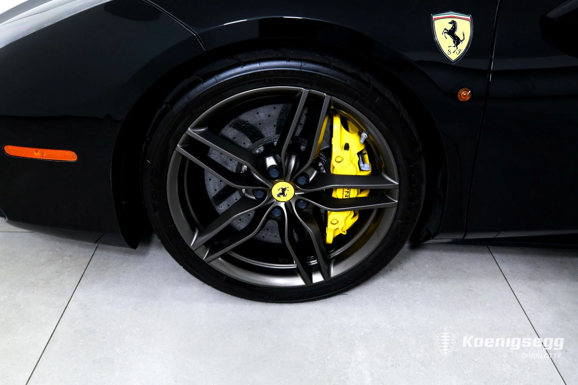 mph023_2220690703_Used_2017_Ferrari_488_GTB_1782494380_c91cc4dcb6