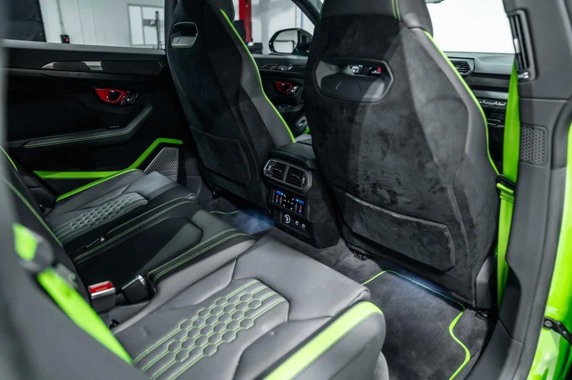 mph023_2230692494_978910b77df0e8a4506b68085254242d_4e27403358