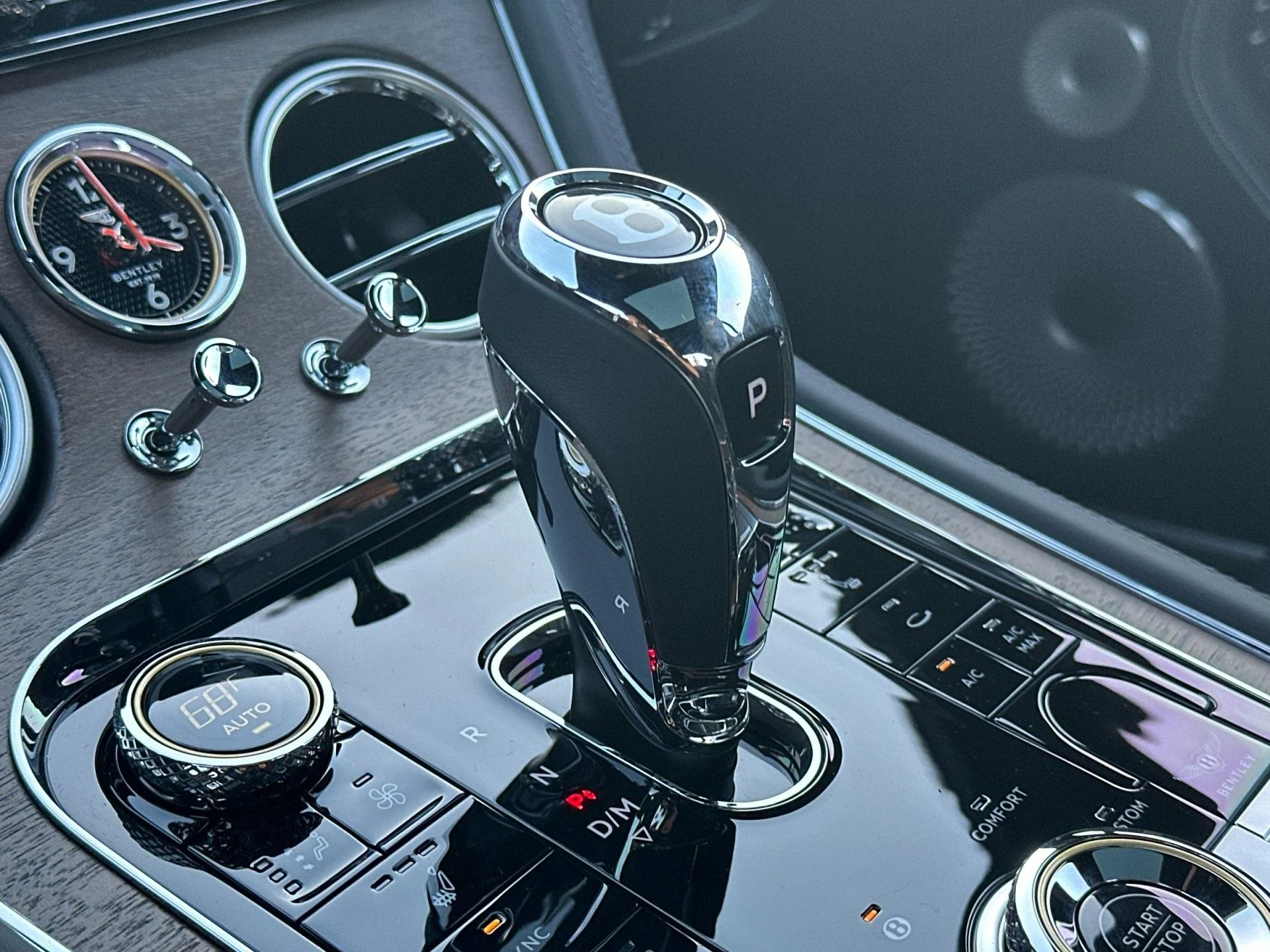 mph023_223237718_New_2026_Bentley_1764169763_a14b40c9bd