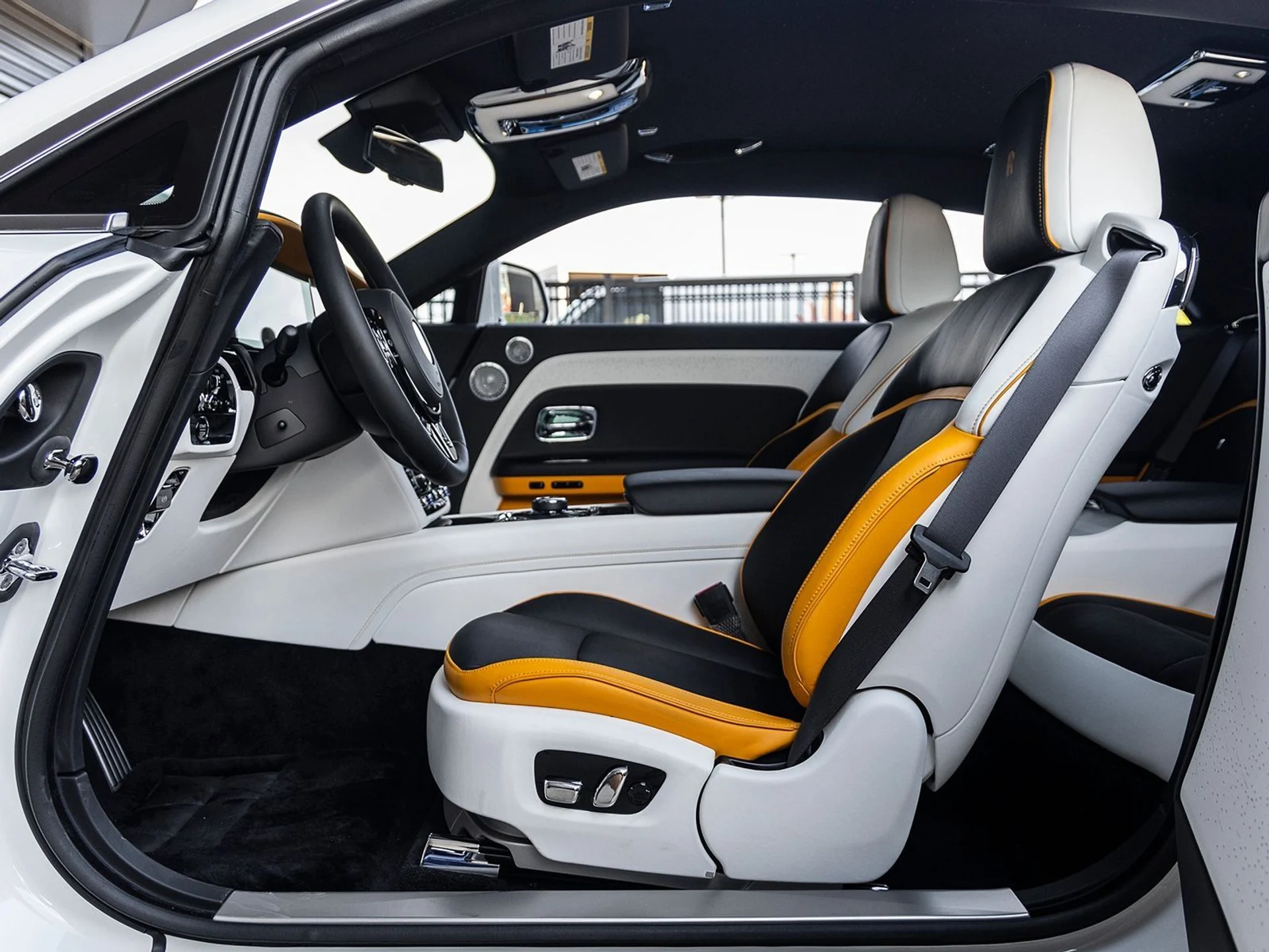 mph023_2241911414_24_19d39c1f52