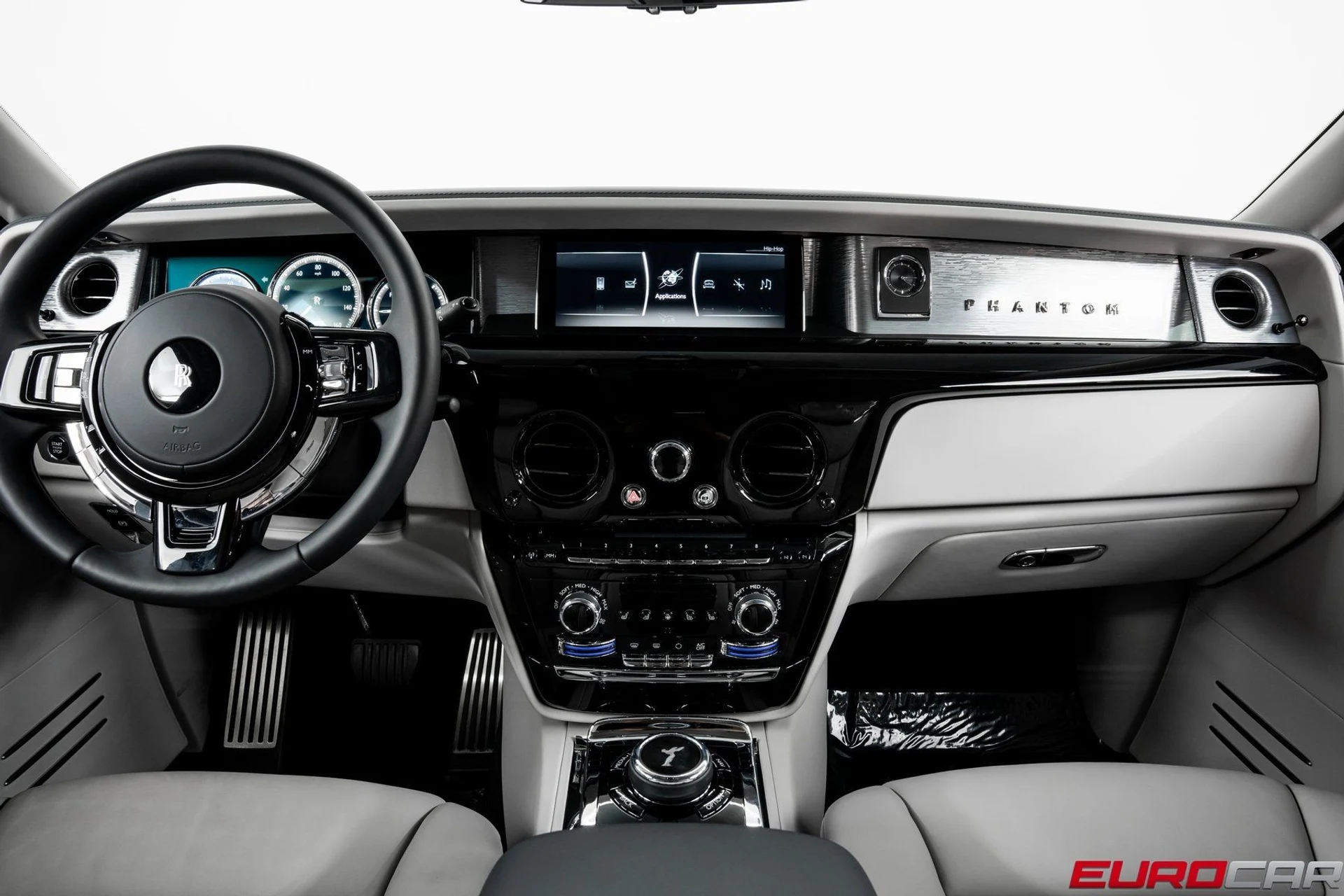 mph023_2244496886_image_24_a9e05bca34