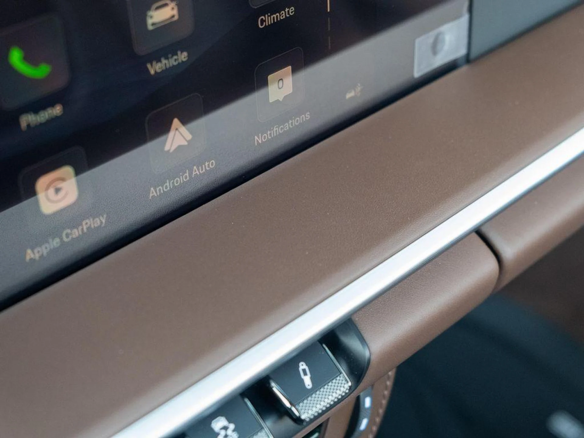 mph023_224567399_ie_F0uew2a62_T_Qf_IP_0_Ws_E2dx4_W_Ag_5e12fdcc80