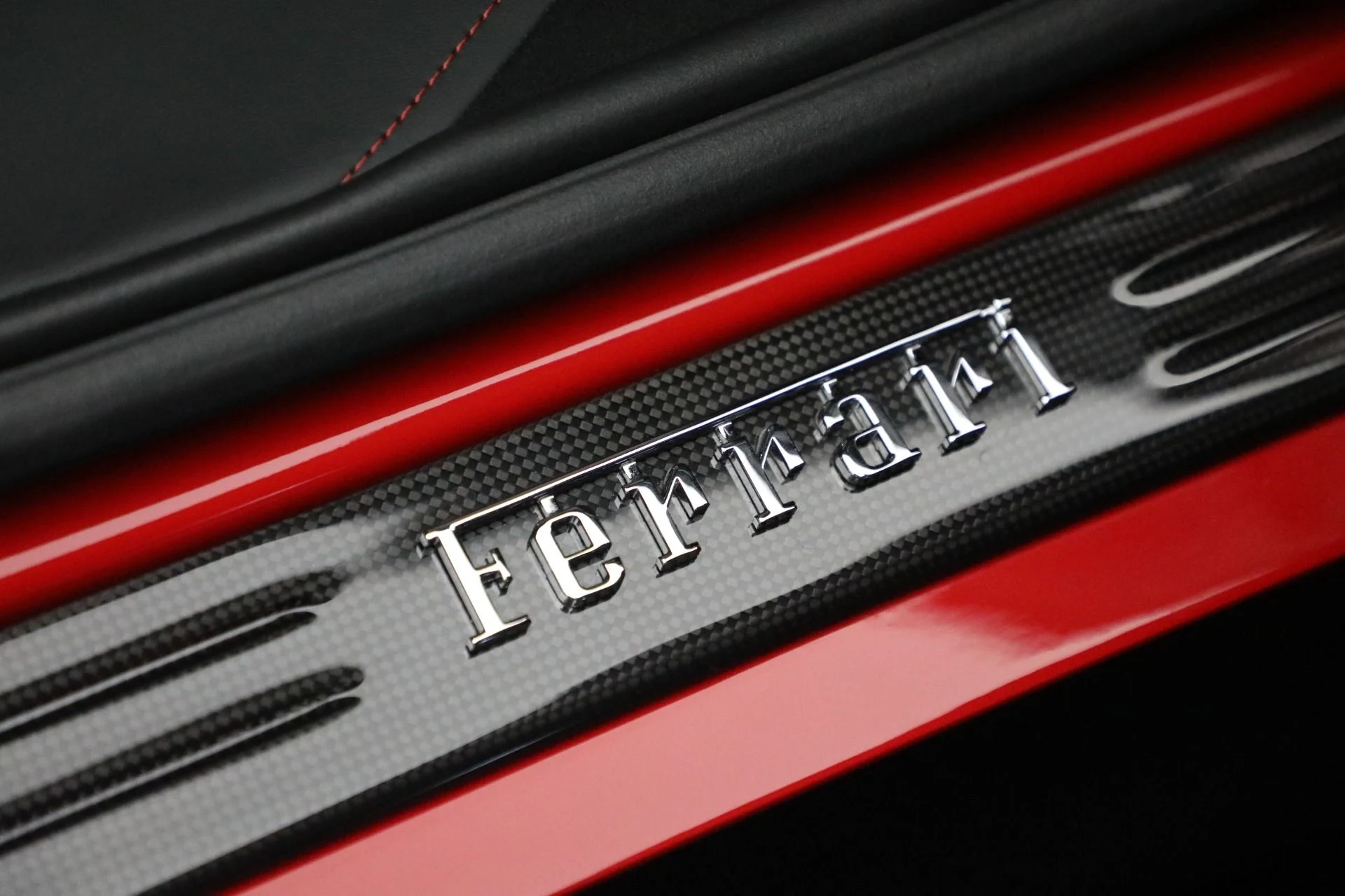 mph023_2253380781_Used_2023_Ferrari_SF_90_Stradale_c78e3dd2de