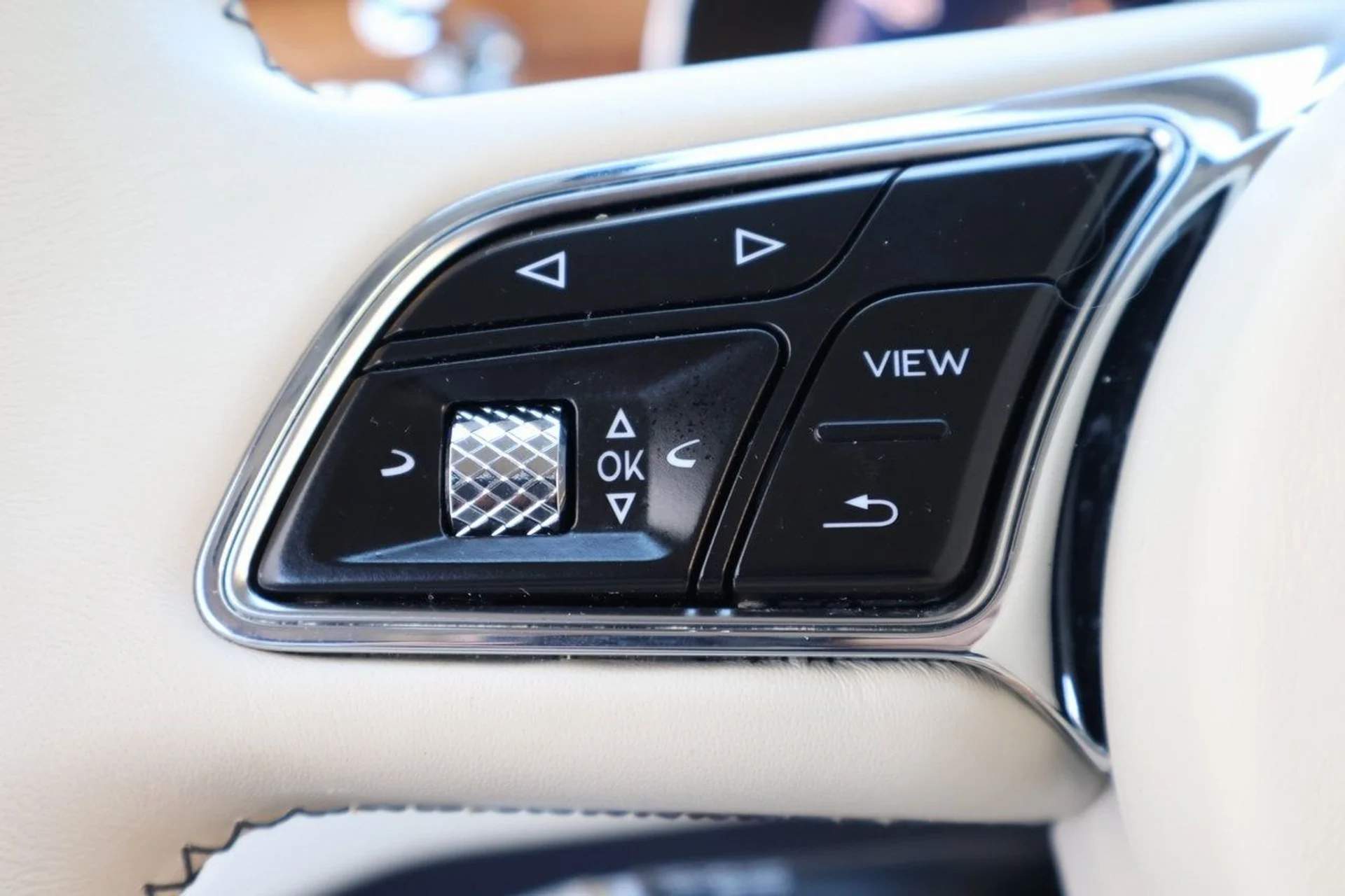 mph023_2253388336_24_357c5b725b