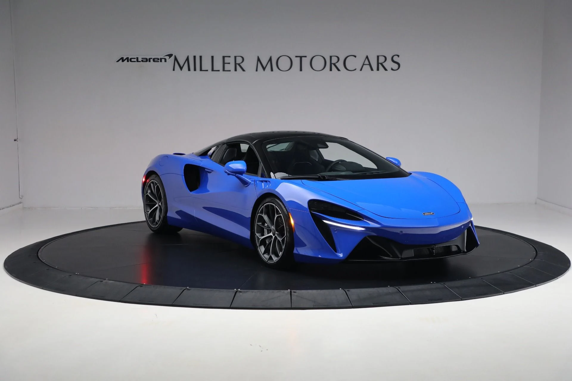 mph023_2255186378_New_2025_Mc_Laren_Artura_Spider_Performance_cff75e503a