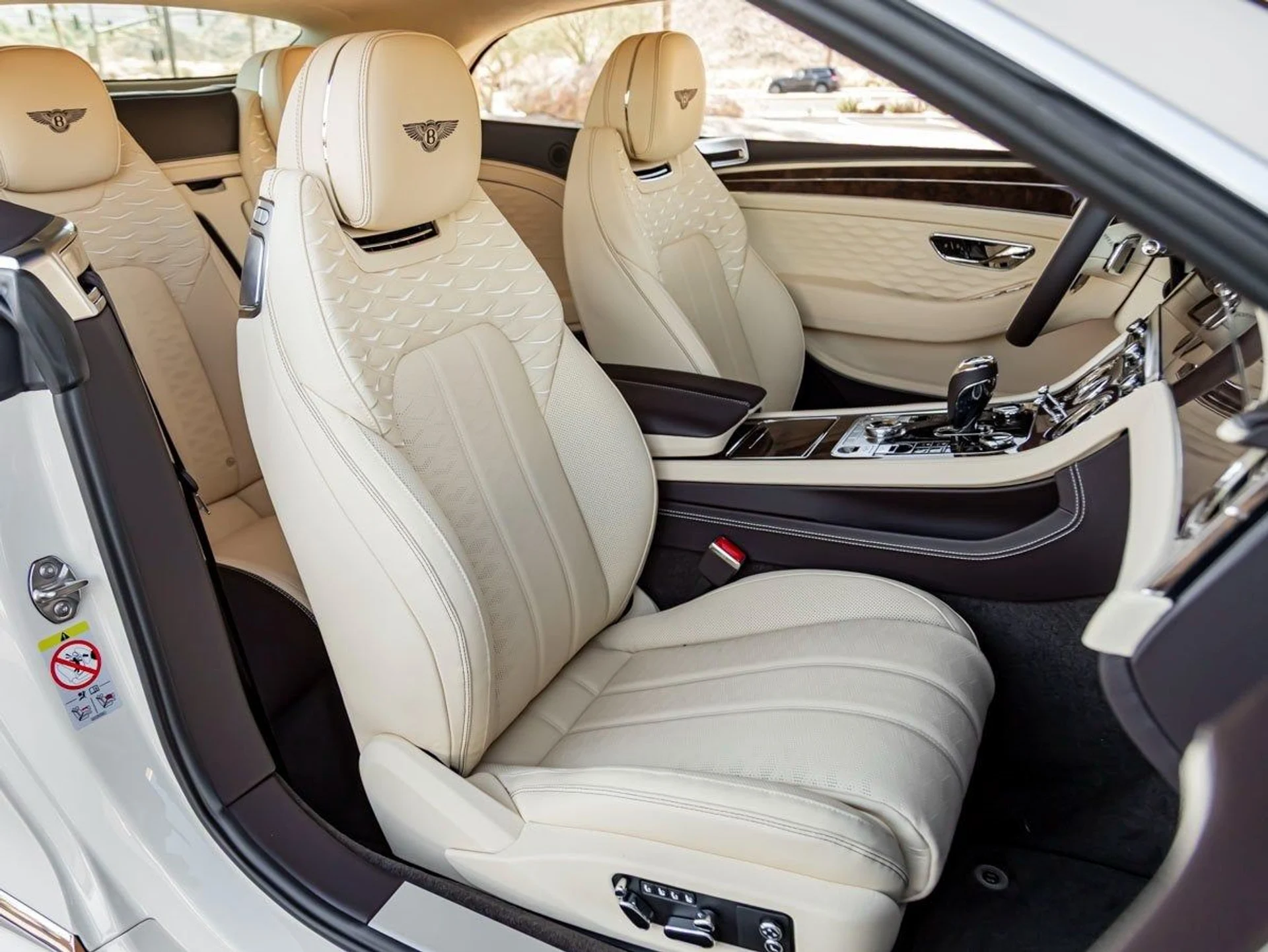 mph023_2255210813_24_83f127c4cb