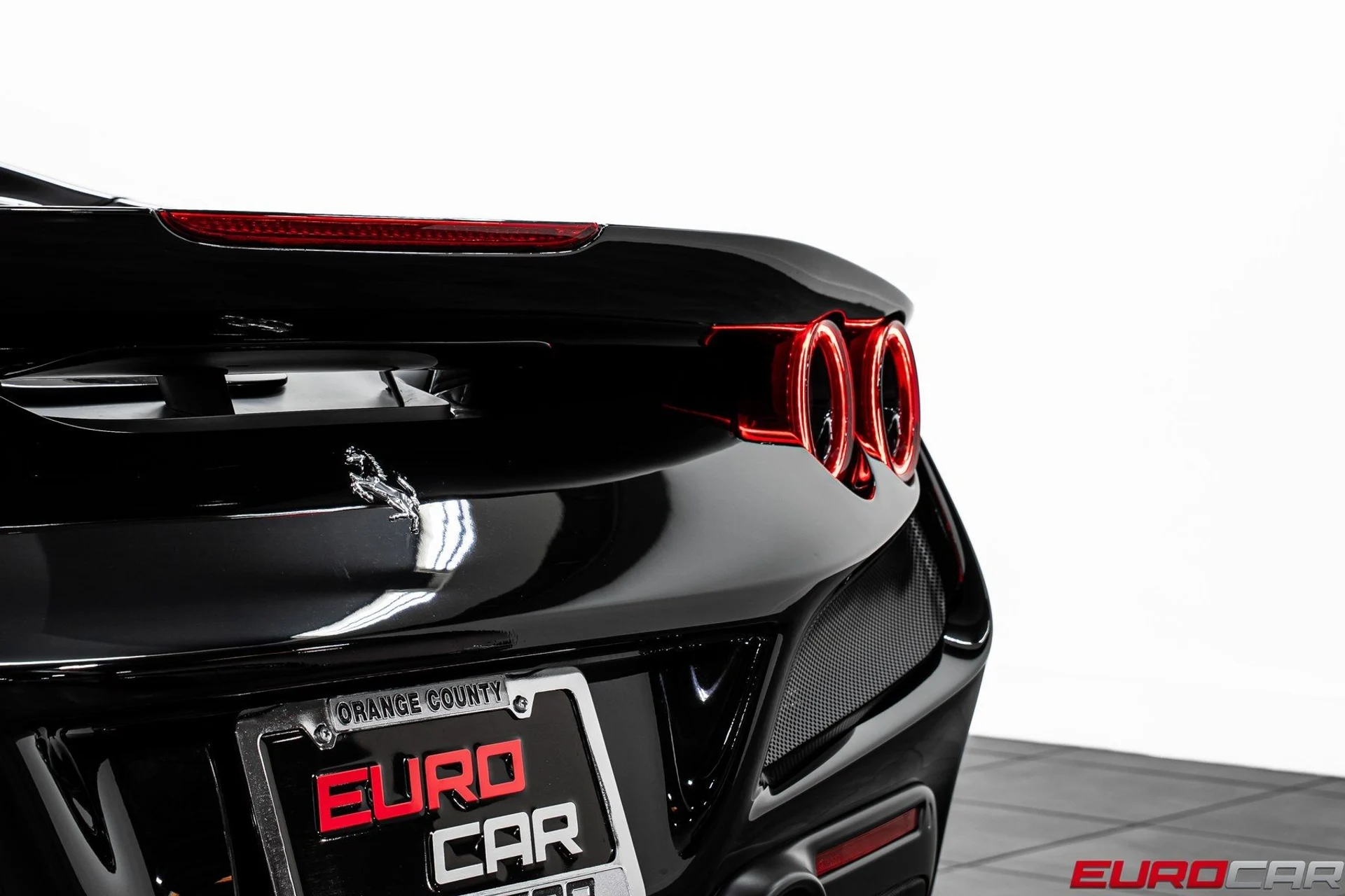 mph023_2260450822_image_24_4a573953c7