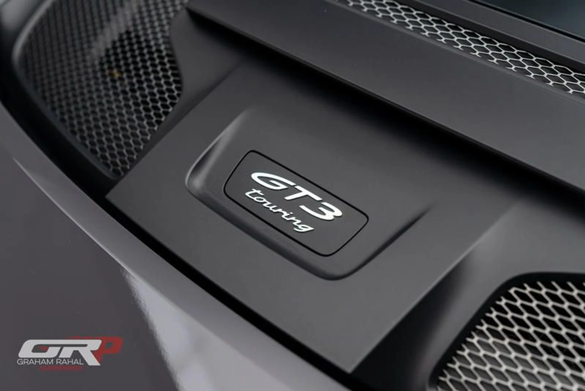 mph023_2261379259_9_E63_F8_EA_A5_B5_4390_8793_68_A5_DE_9482_F4_0641a20e41