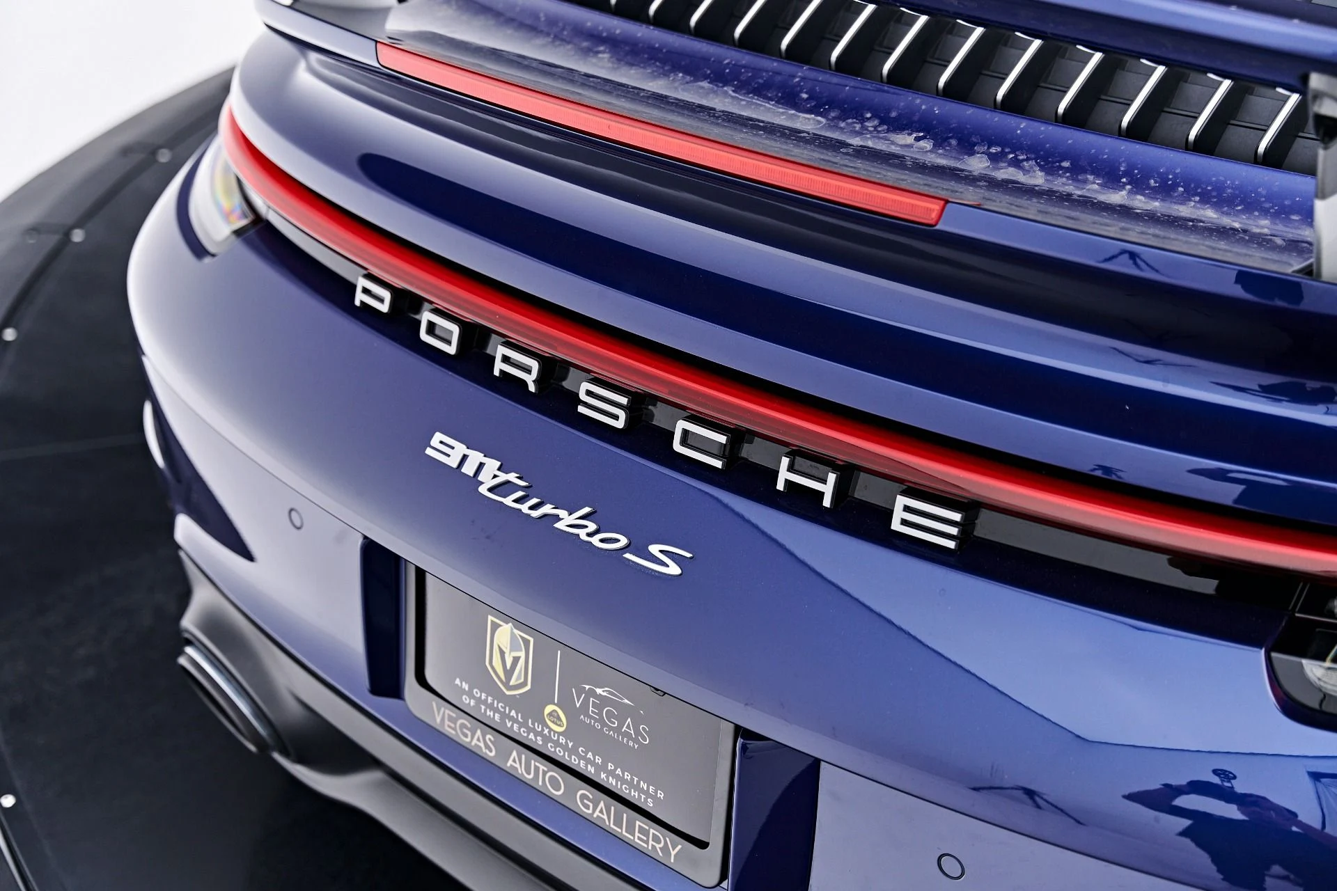 mph023_2265056809_Used_2024_Porsche_911_Turbo_S_1790299346_6baf0499be