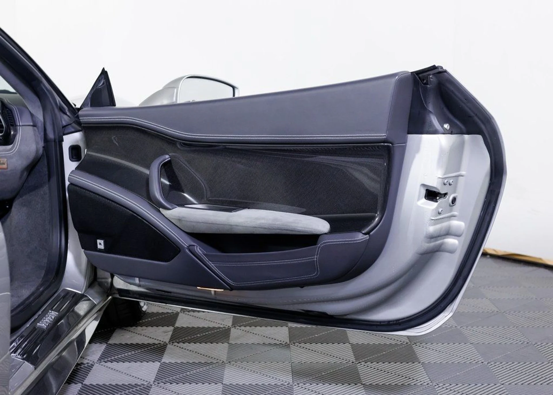 mph023_2265323530_d8f58c2b5bbd4283653d5144347f734a_23dcb64ab6