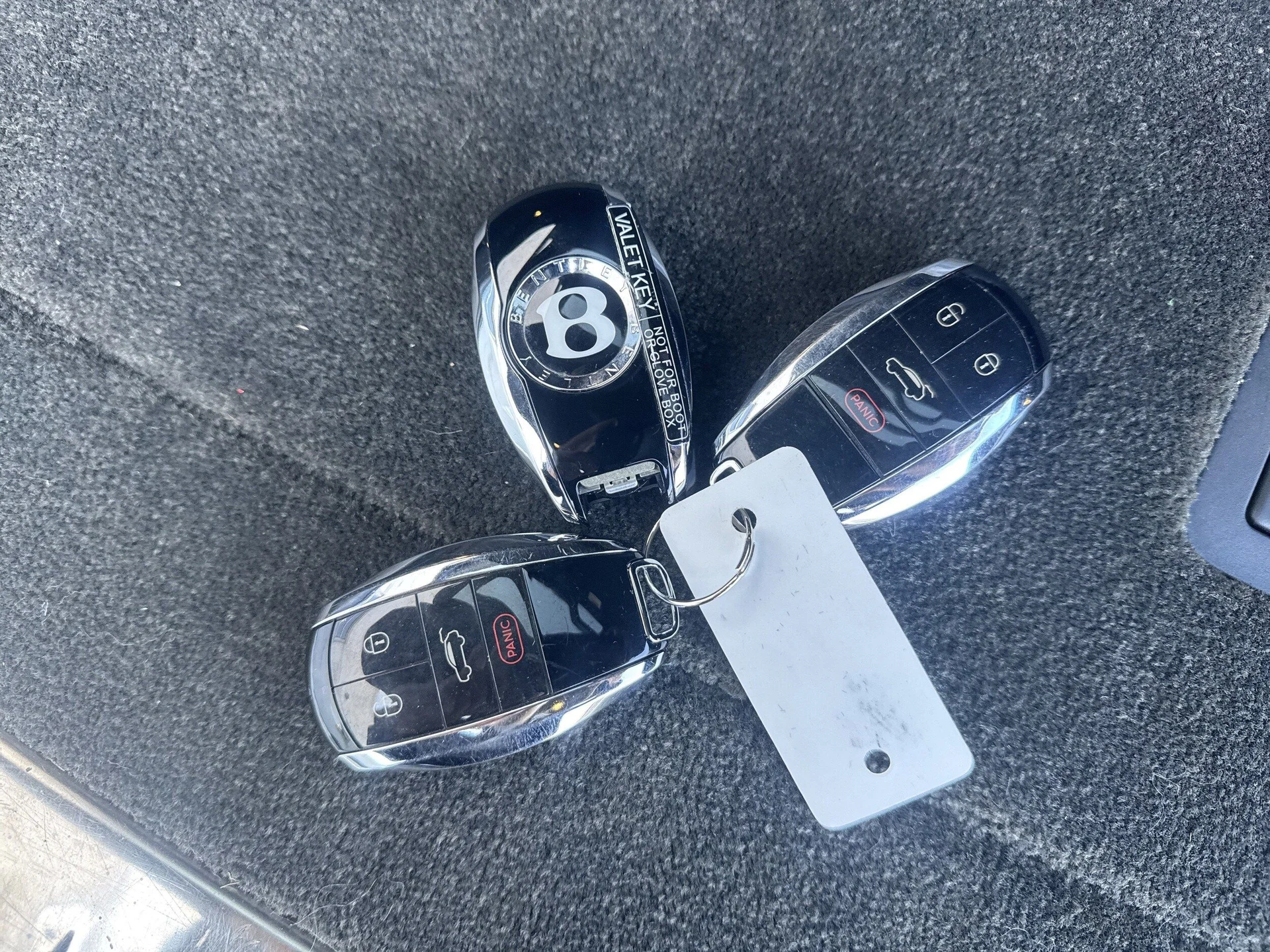 mph023_2265566933_eae287e7d540c0b97c07290ac244cfacx_5a186e6012