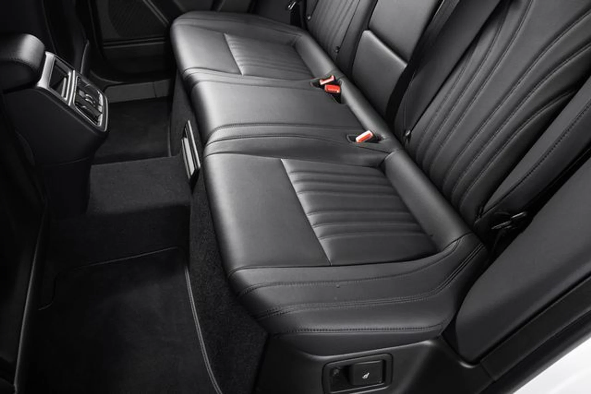 mph023_2266727244_3fe0e8a13495db912bc53528f8fb1531x_7f13368342