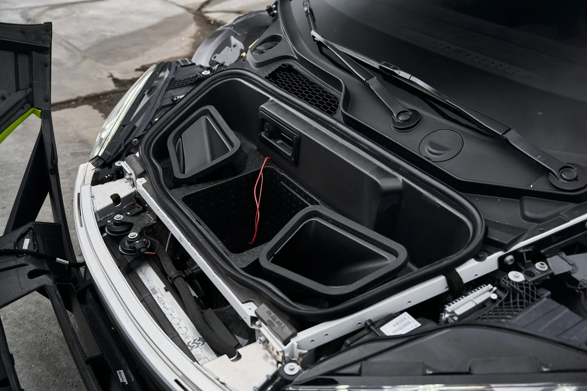 mph023_2267977896_Used_2022_Lamborghini_Huracan_STO_Base_1771294570_81460ede4f