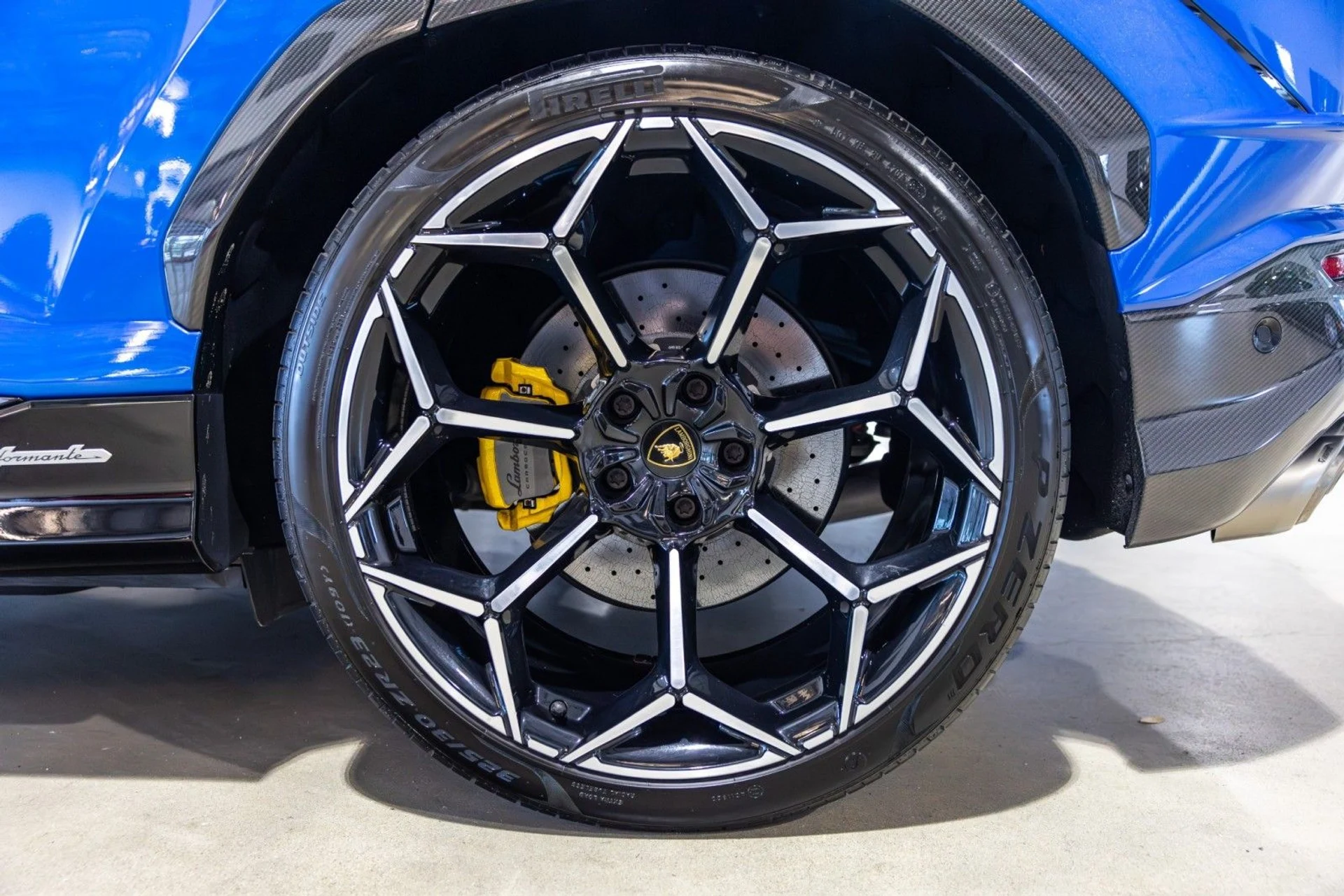 mph023_2272950609_q_A_470a4f28b2