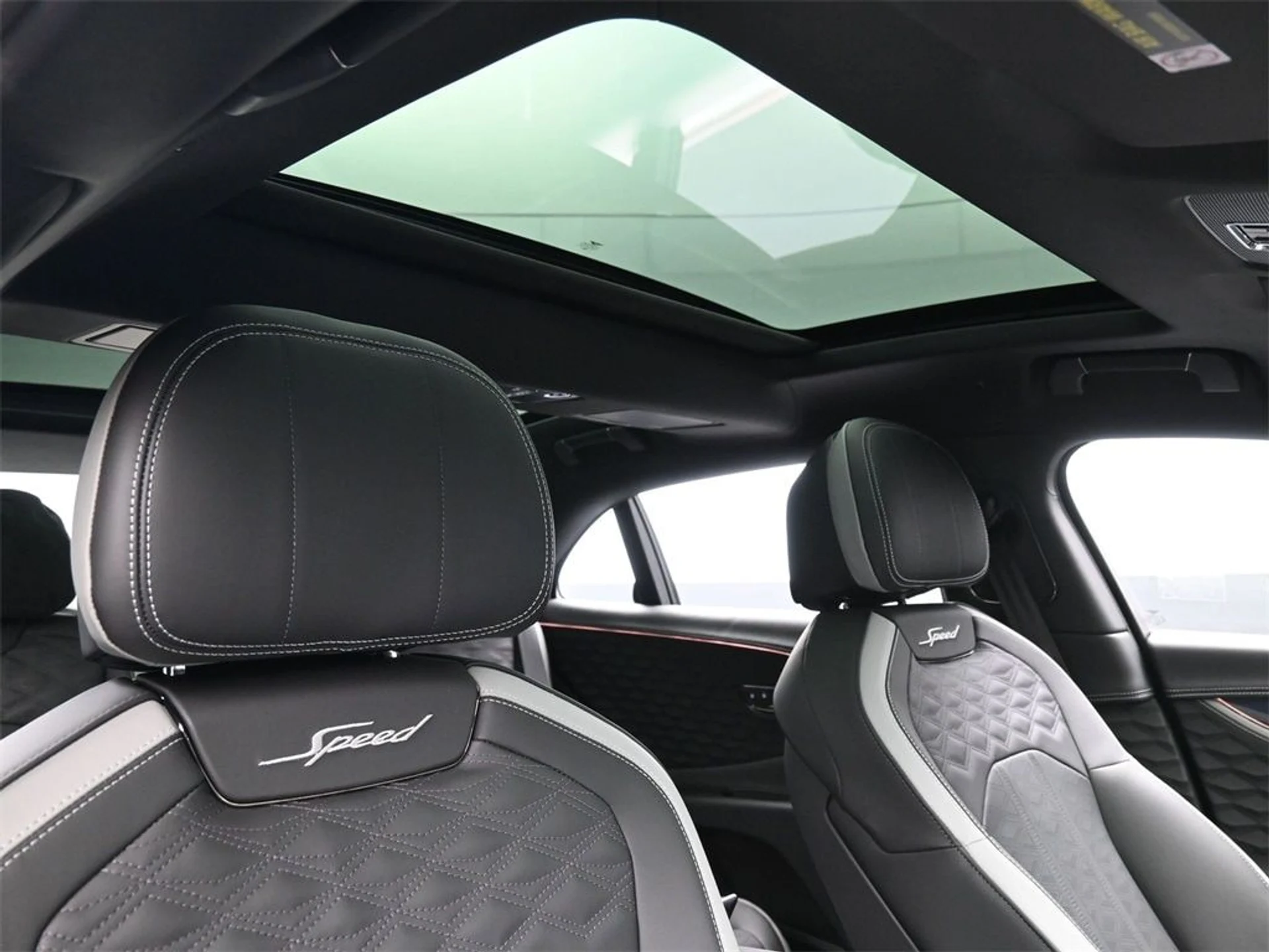 mph023_2276657808_22c4e97045b4aec38a321a377f4812d3x_01148c8644