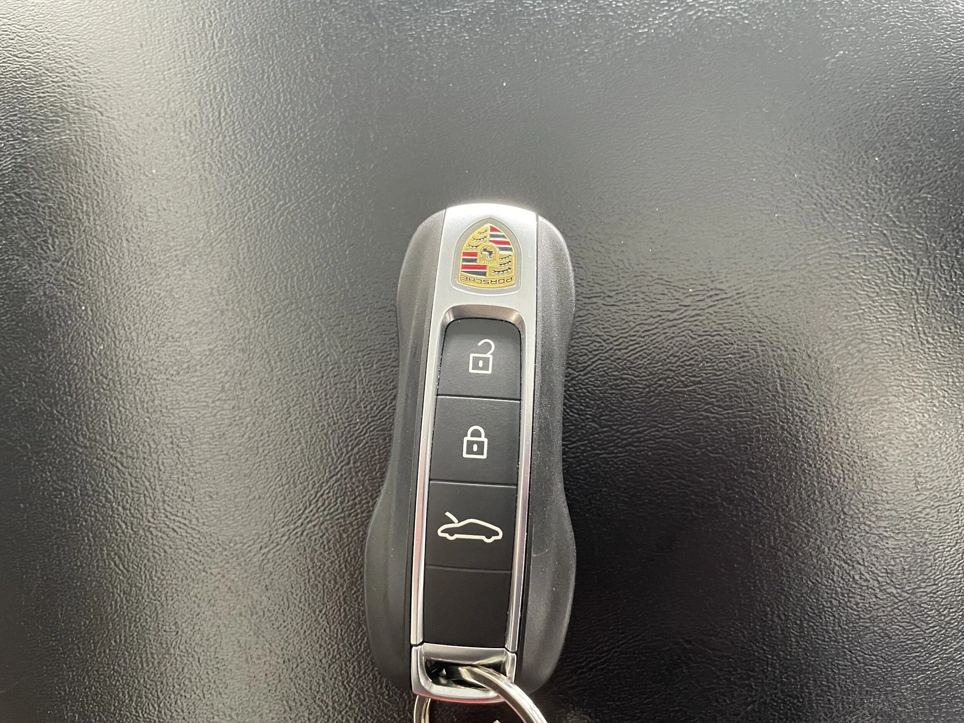 mph023_2279239051_18f08fdb2d6055d90f5c677114301d95x_7425901500