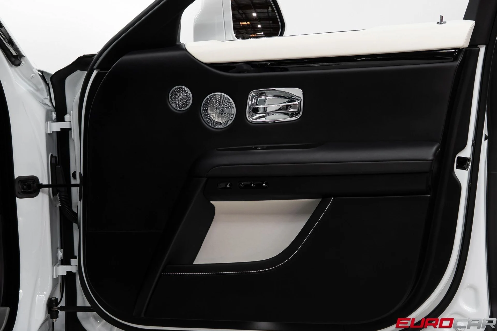 mph023_2281023409_image_24_eaa8d4ccaf