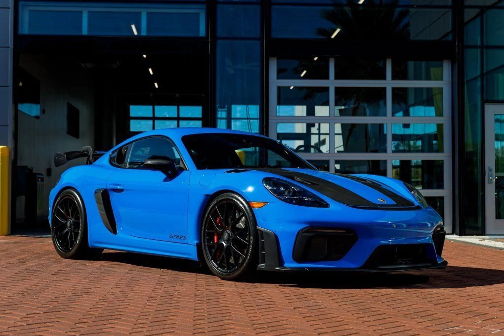 mph023_2282976887_311a4331aef25d4c7b6fe995233d2c8e_cf50f2d782