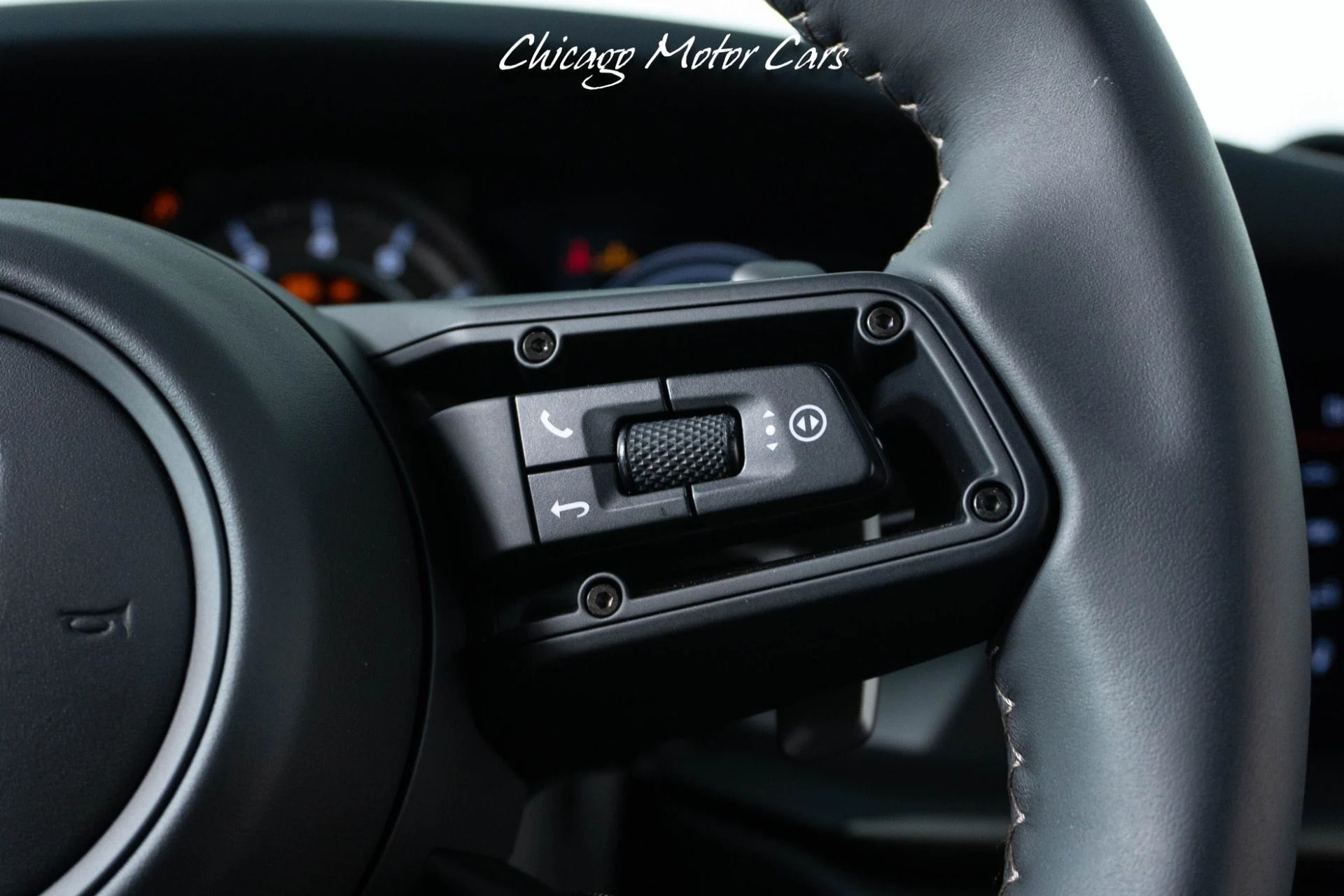 mph023_2292705217_13066_p24_l_a543d6fe71