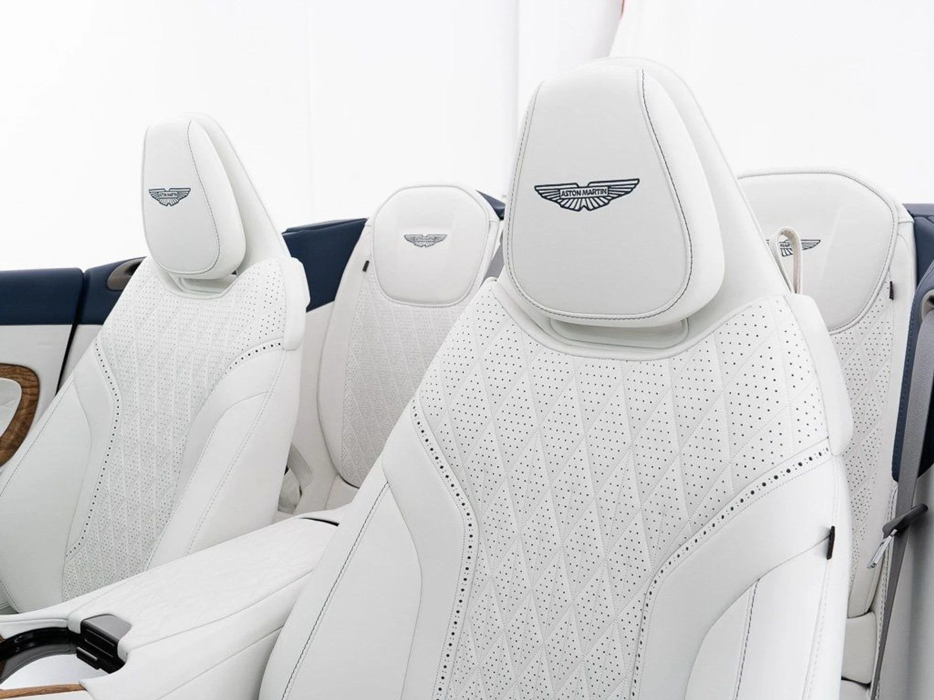 mph023_2300559884_32a849b1057846972348abdf42f5e192_c7e2e9eda3