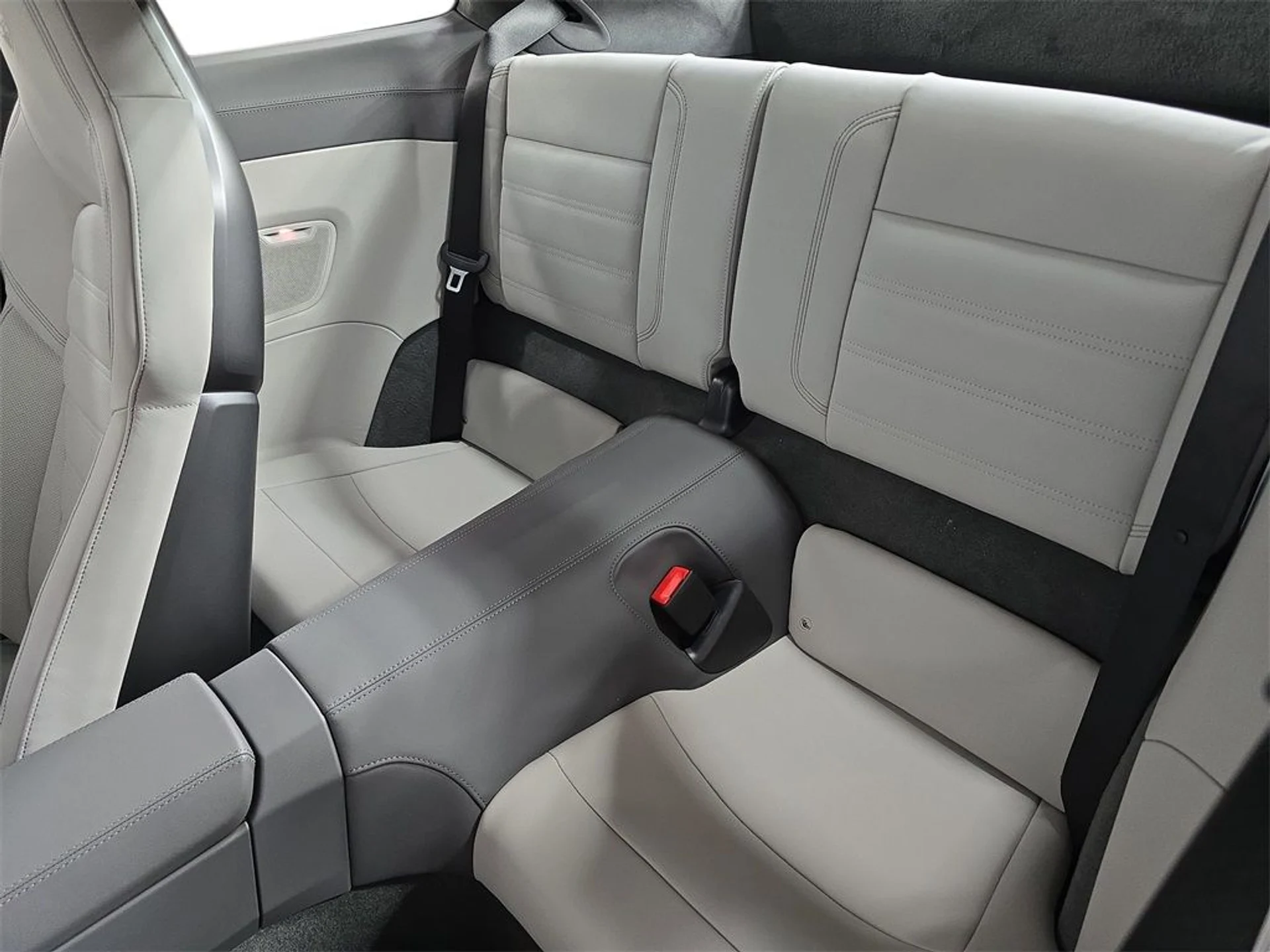 mph023_2323159284_afe7ff4fc773a9f6b9b2c4d83316a756_1071ce6b8a