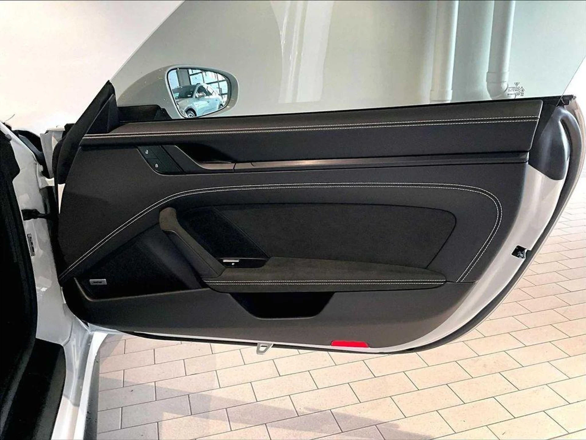 mph023_2342815274_d_RGC_0kq_UFQ_9_G3xu_K_Hgw_Tt_Pqb6p_Q_f5cd00a476