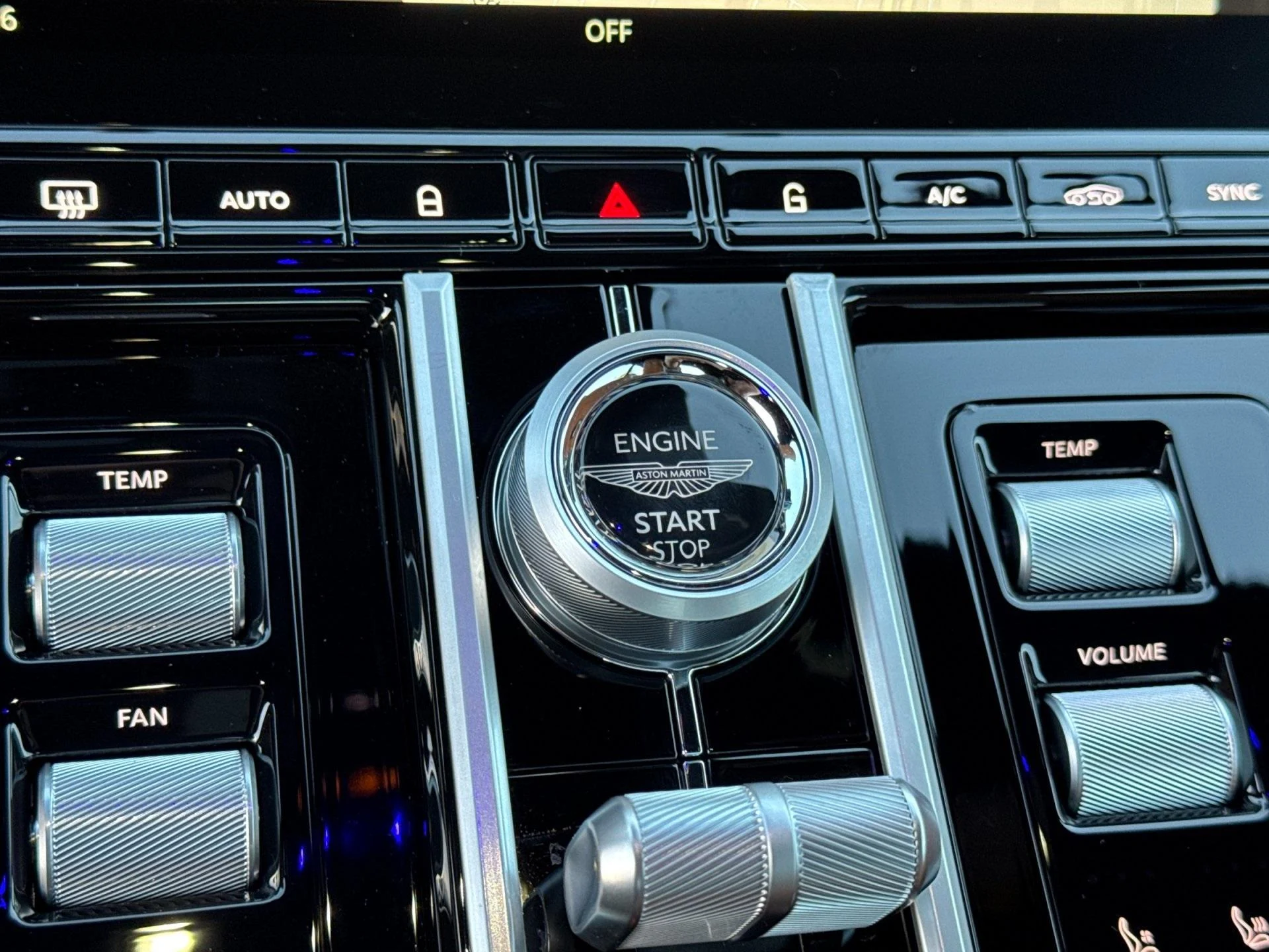 mph023_2344691468_New_2026_Aston_Martin_Vantage_S_1767971576_14288016e2