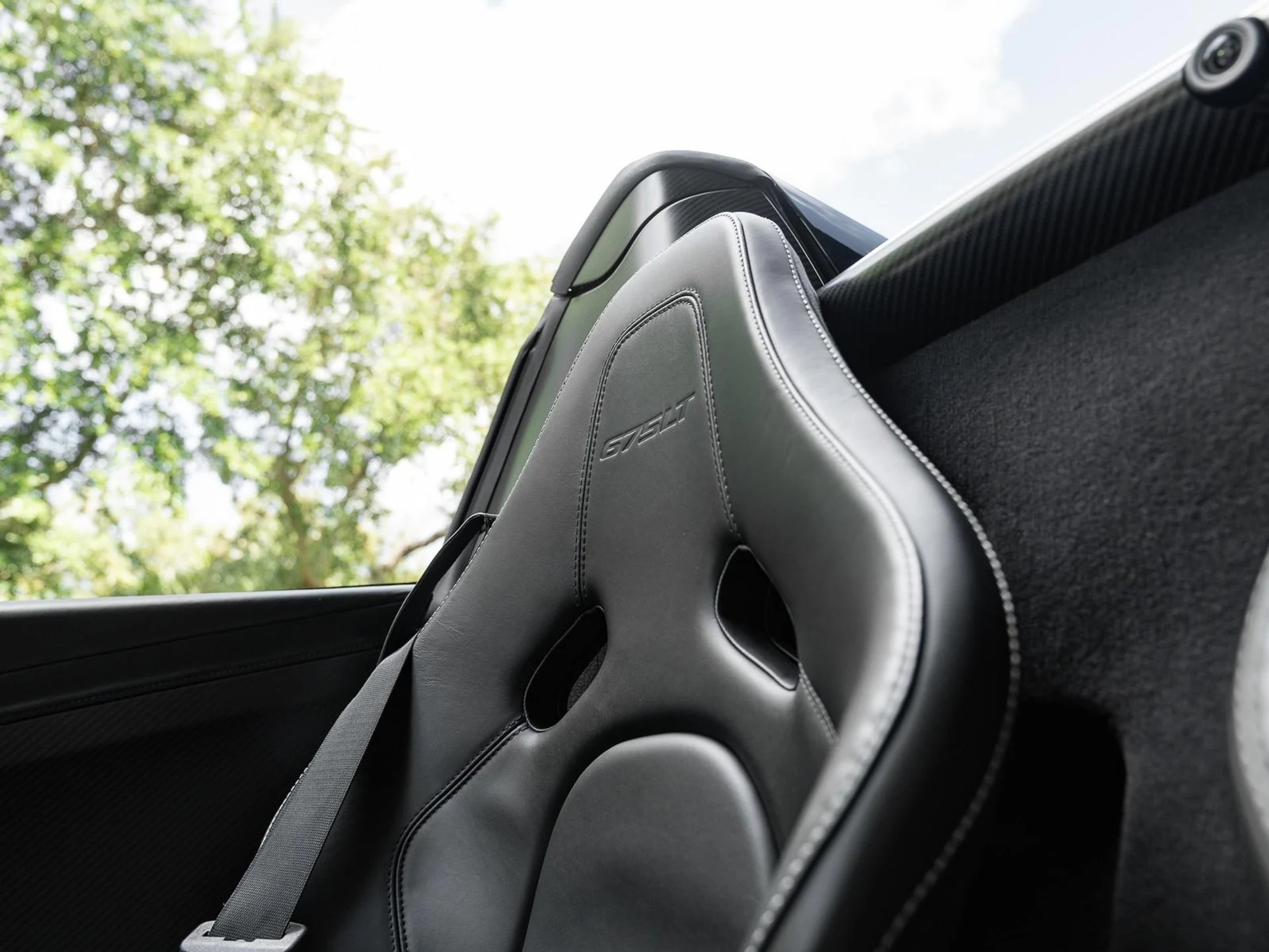 mph023_2344971262_Used_2016_Mc_Laren_675_LT_2dr_Conv_Spider_1755119237_467677520d