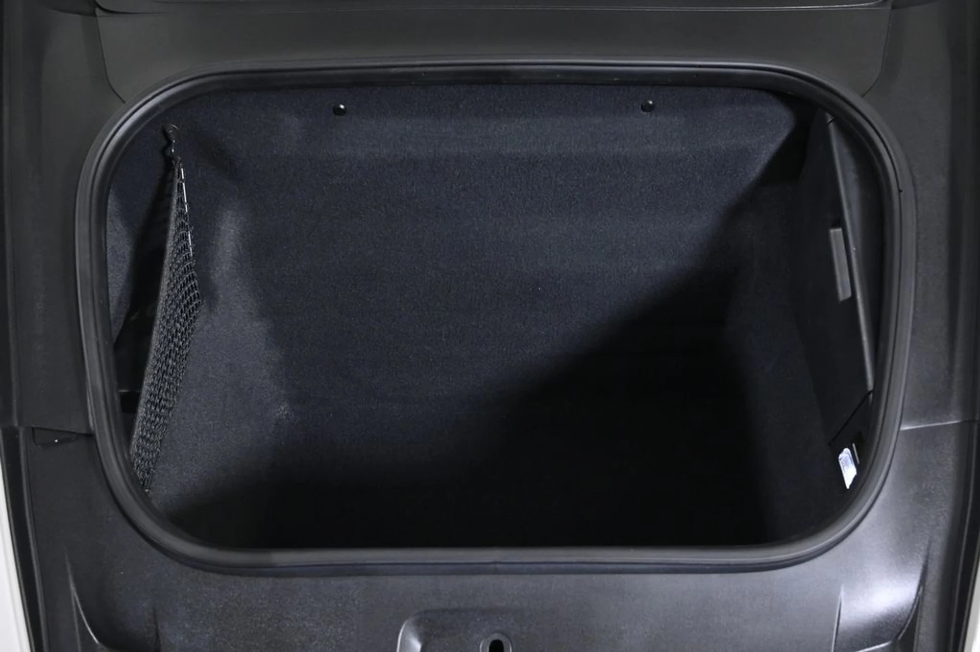 mph023_234574261_c8e05634f9f4864b81643d337d0fe8fcx_196f10bb2e