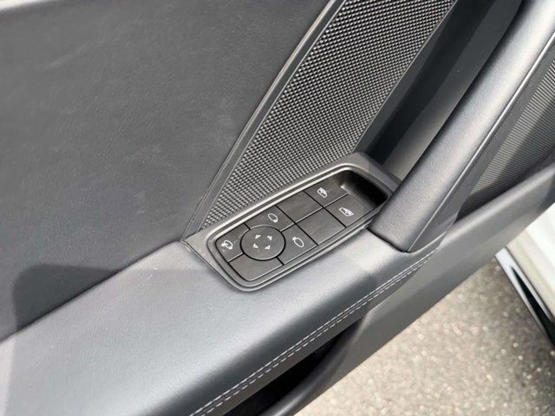 mph023_2346040397_y_Gp1_G_Wpj8lp_GA_7_Zr6g_O2_T_Ct3mc_U_dd4f02db84