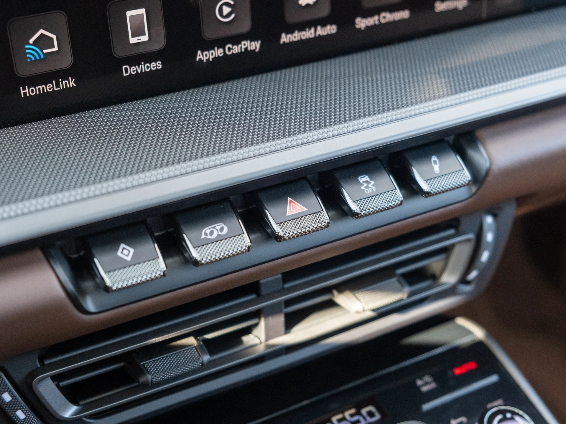 mph023_2352413384_24_e9e3b3504c