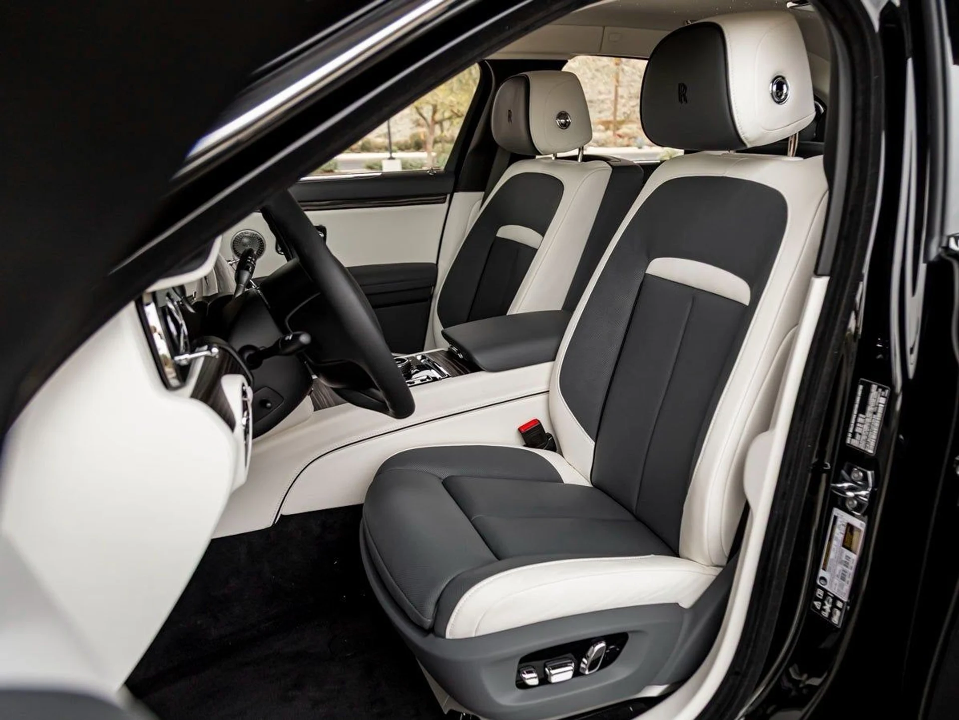 mph023_2353568168_24_91c412fa56