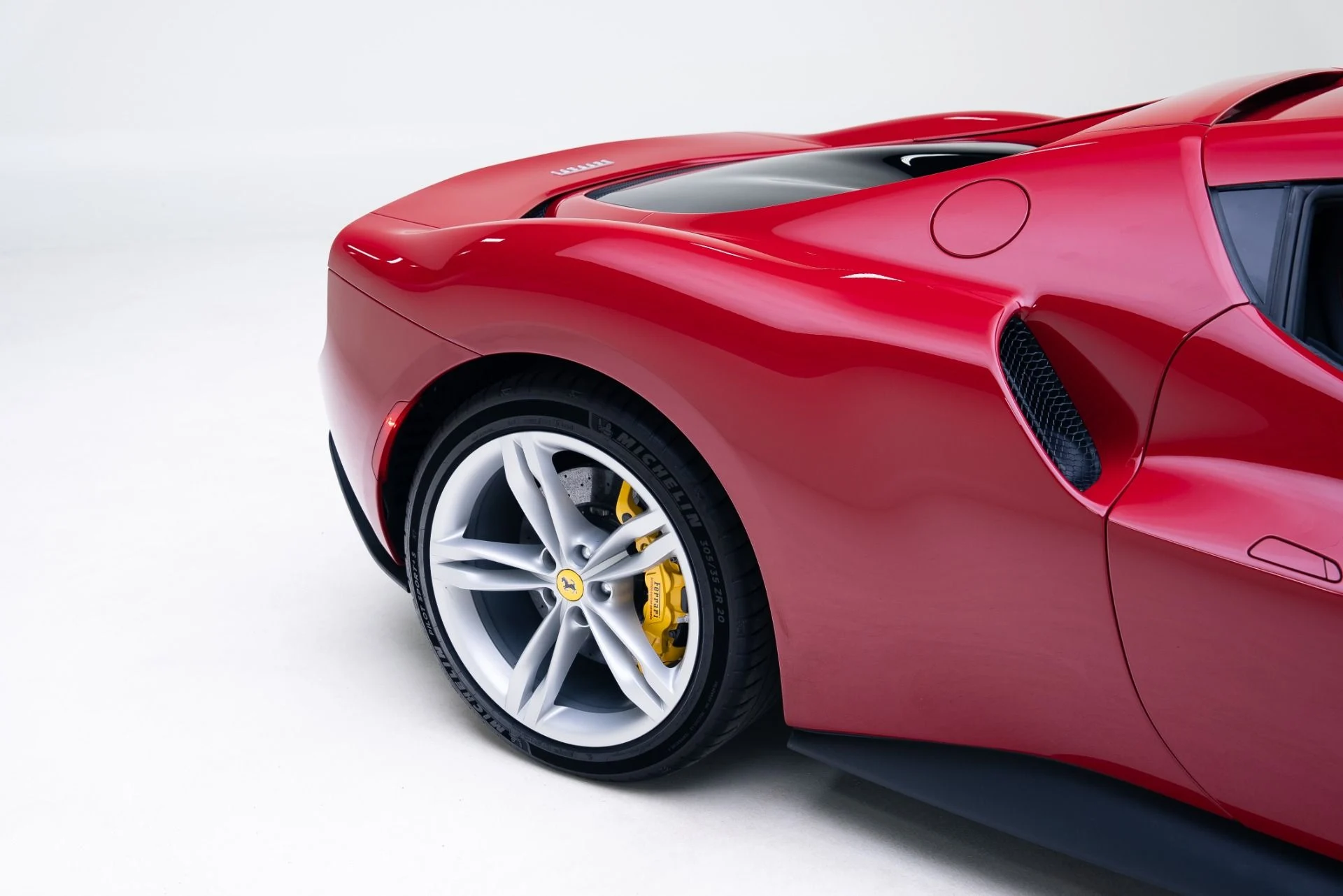 mph023_2354919684_Used_2022_Ferrari_296_GTB_1768331958_beb3d60b04