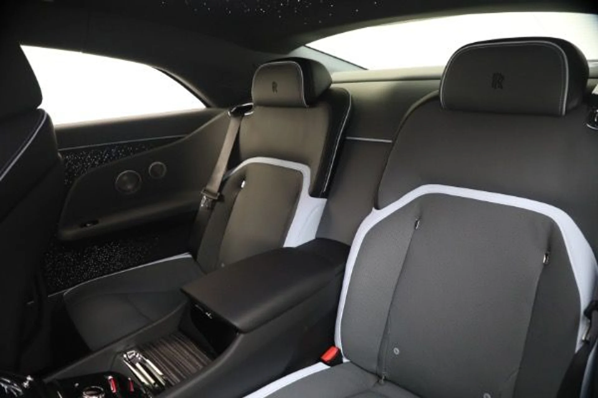 mph023_2357200269_Used_2026_Rolls_Royce_Spectre_3b5df43891