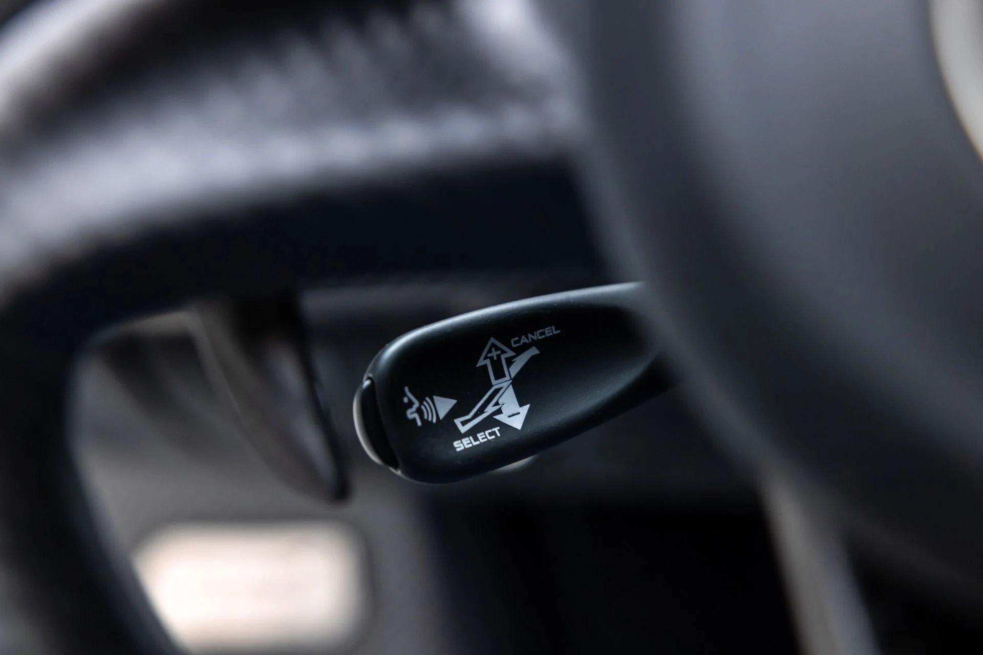 mph023_2375135534_13122_p24_l_91851fcc20