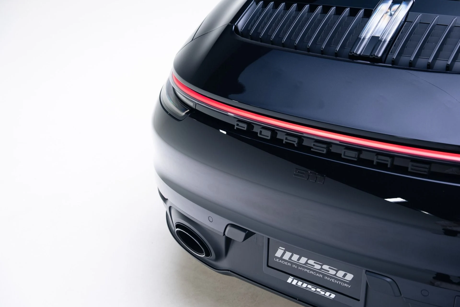 mph023_2382043488_Used_2024_Porsche_911_Targa_4_1767819156_85474a7e16