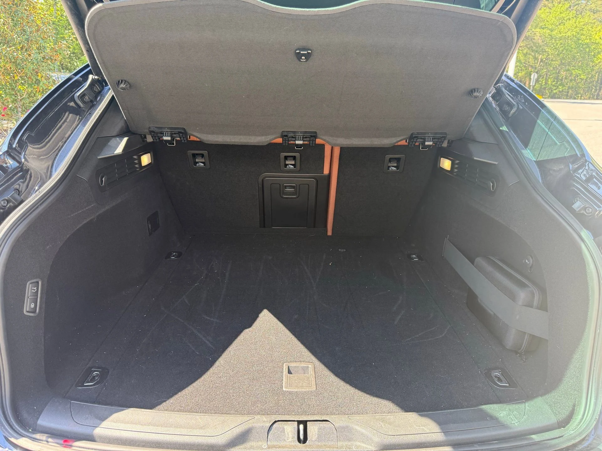 mph023_2383745349_e486e88840b9435091785465e13405c5_7f781cfac7