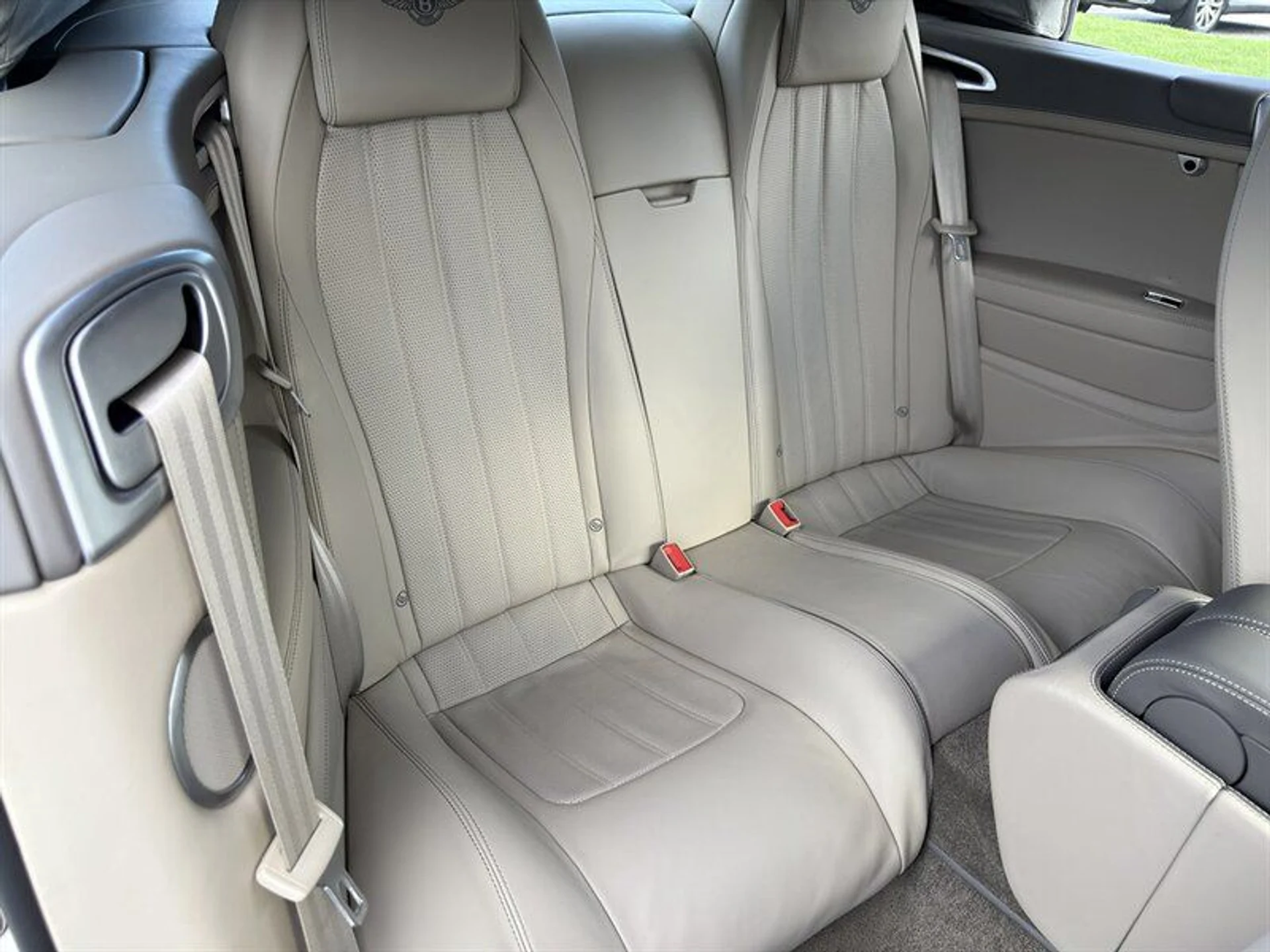 mph023_2384580453_ad72e17bfa_800_2a0ceb274b