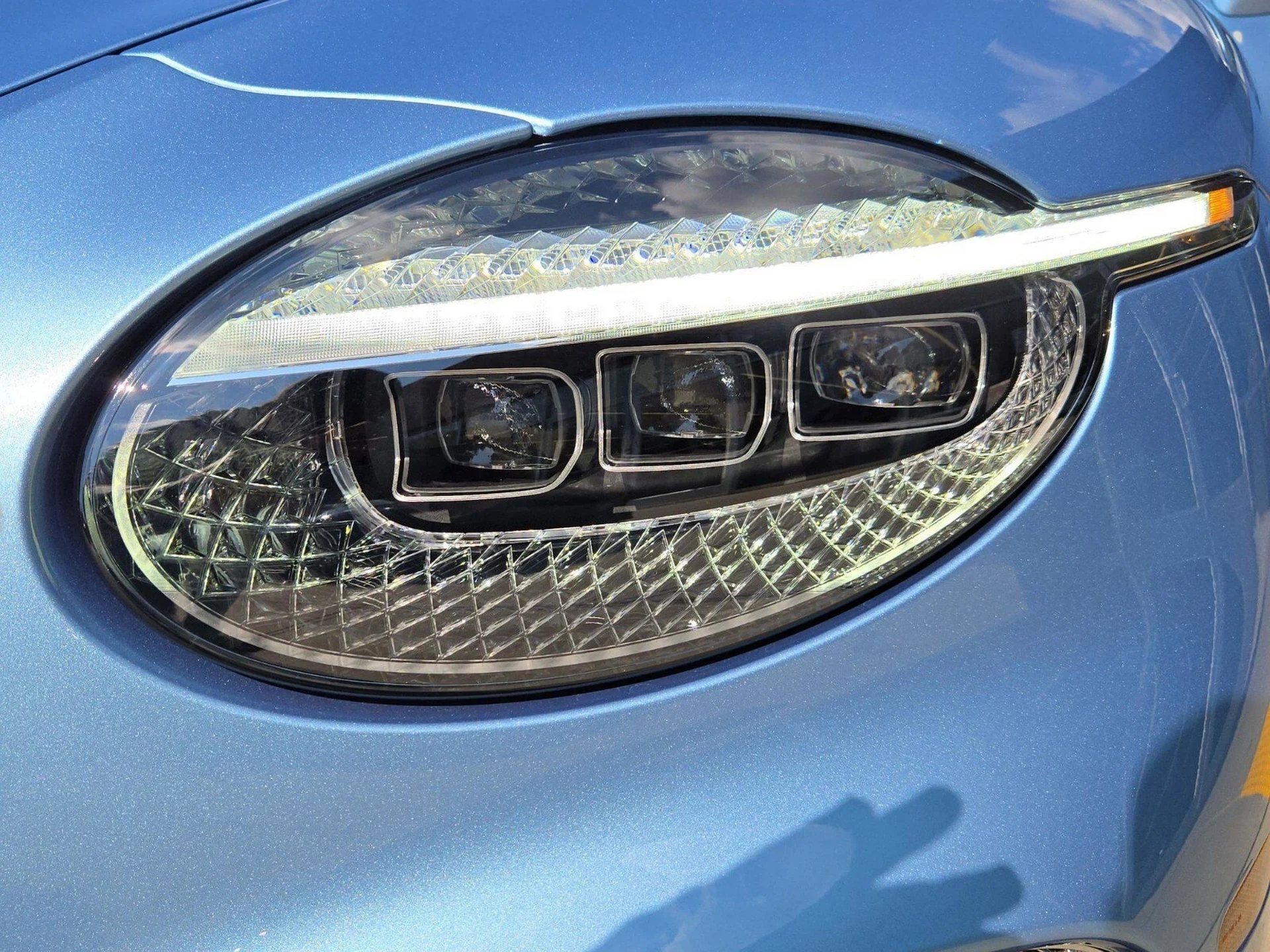 mph023_2387334092_54b65ee202f8dbcd0b8bc39e440229cax_c732e34096