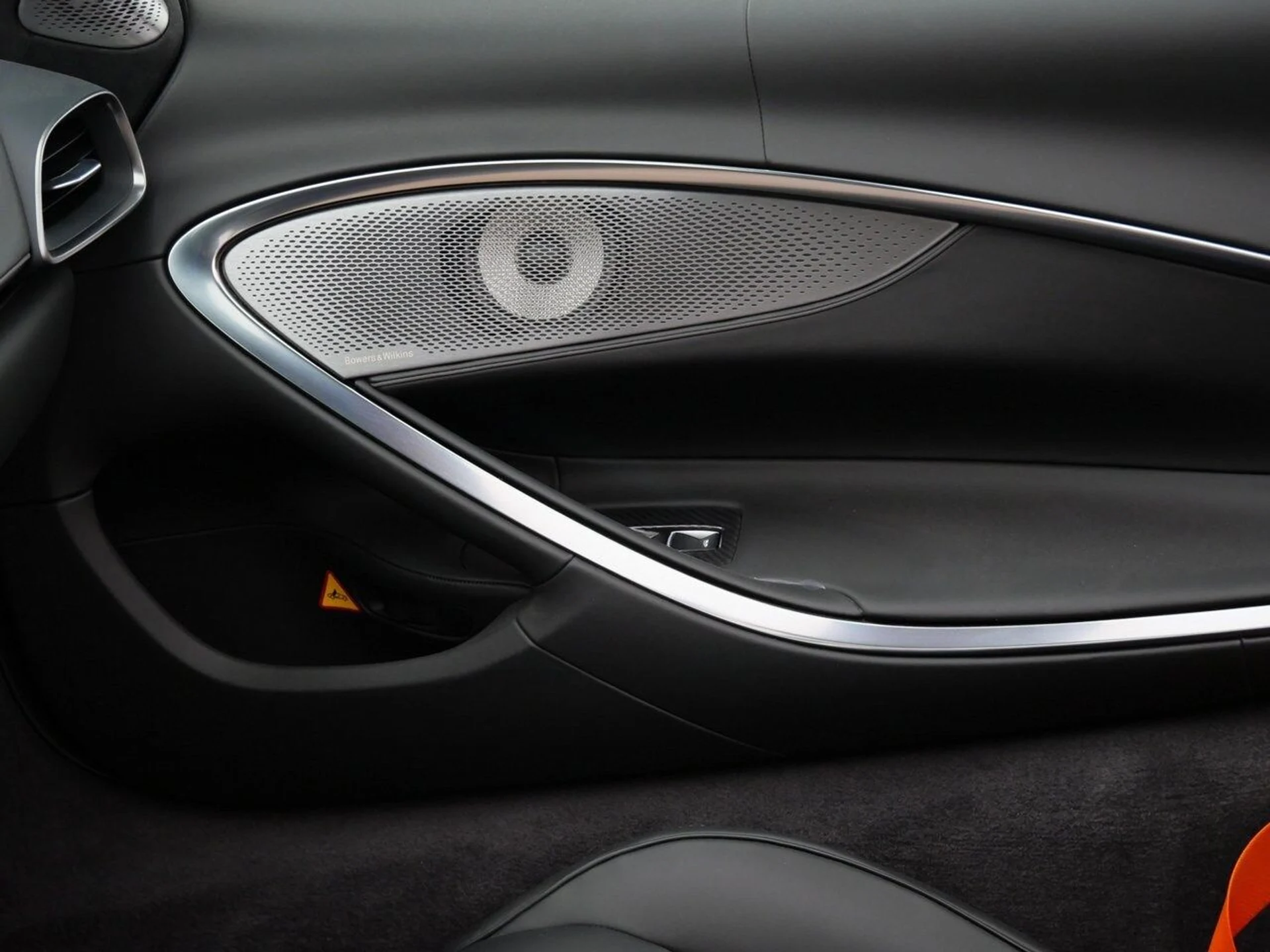 mph023_2406453239_301dbb0dbdb2adbe3f573d453fec52b1x_652405e2f8