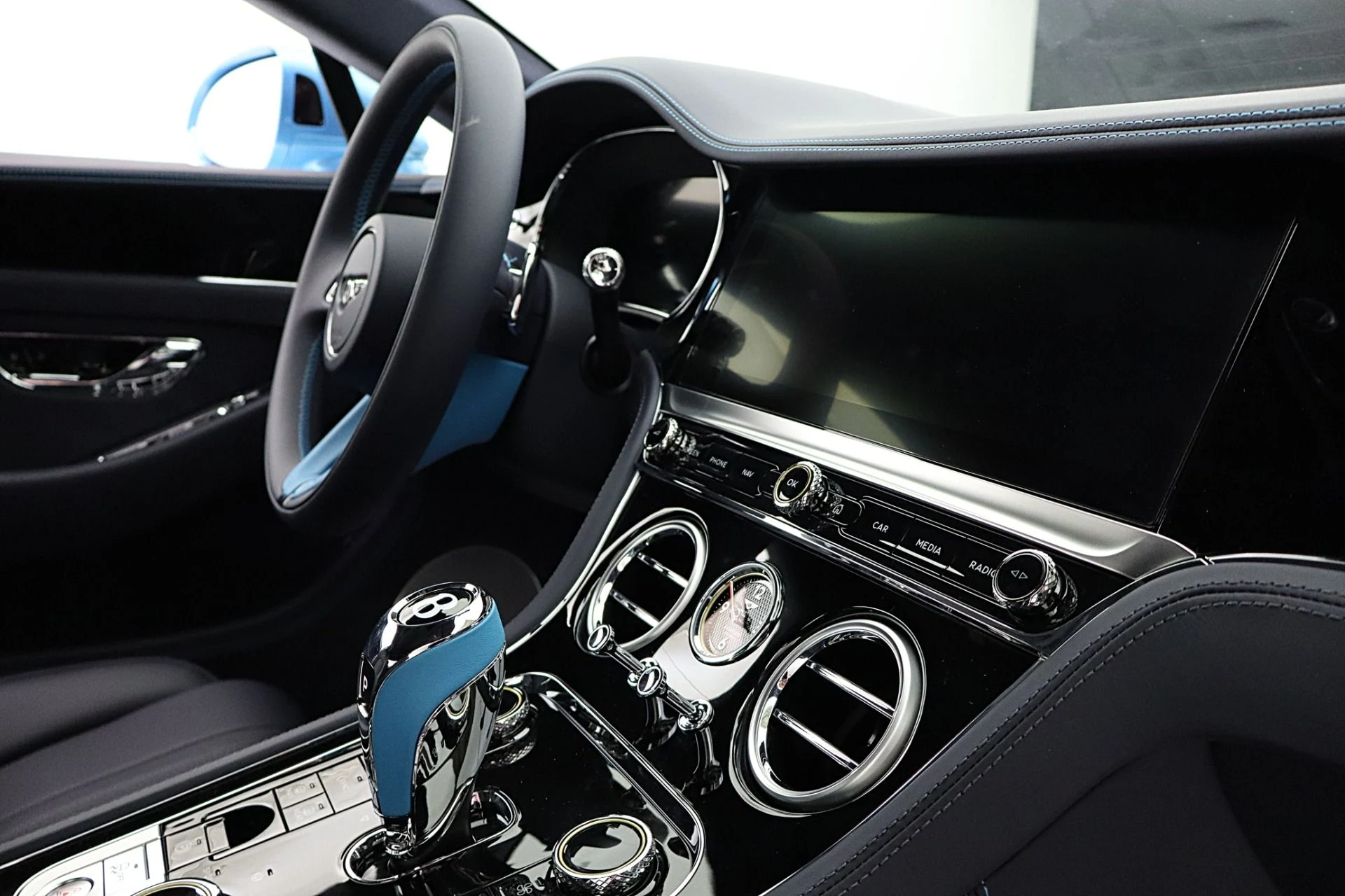mph023_2413007380_New_2026_Bentley_Continental_GT_d75eb4911f
