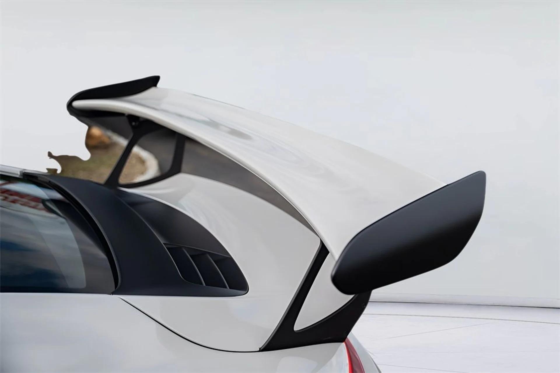 mph023_2413648504_image_25_c1f169341b