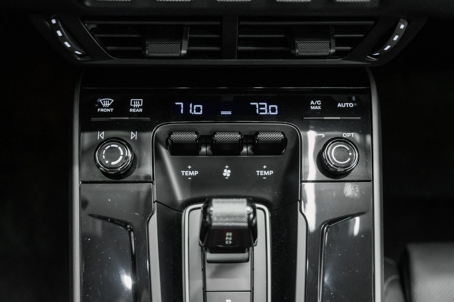 mph023_2415044742_Used_2025_Porsche_911_Carrera_Premium_Package_RS_Spyder_Wheels_Low_Miles_1767046492_e2ffdb8d68