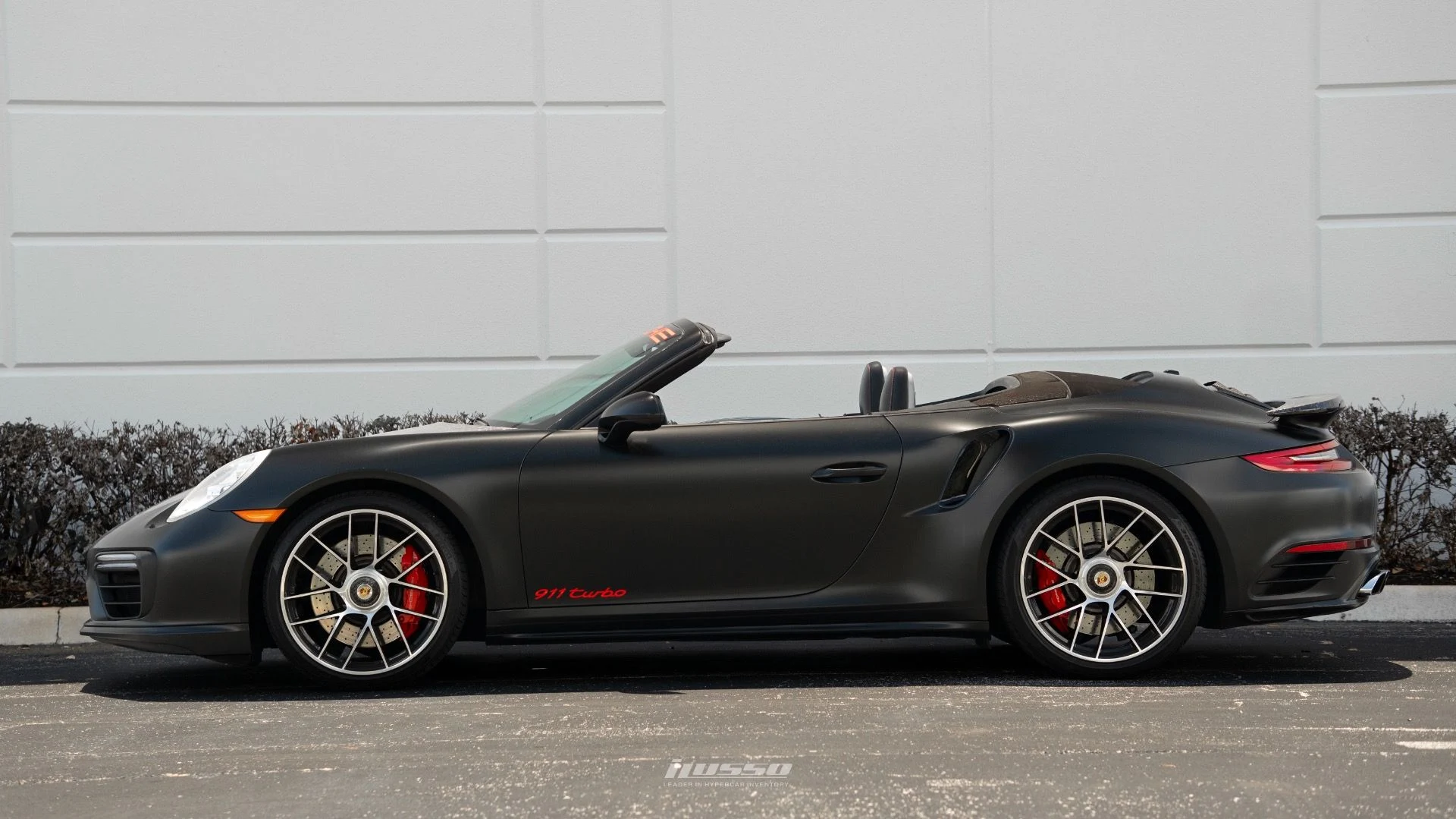 mph023_2417581570_Used_2017_Porsche_911_Turbo_1750278449_99b87ac58c