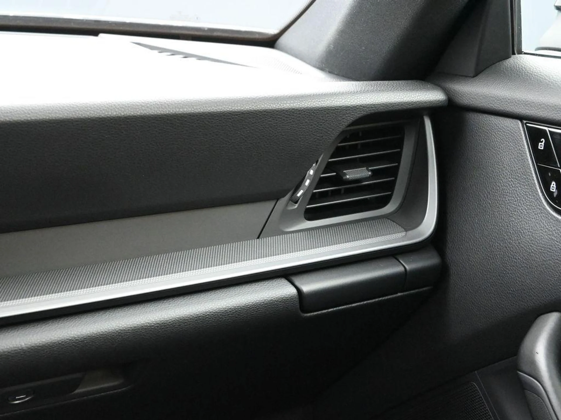 mph023_2422676440_b_K1n_Nt_GGI_Py_IIOPW_01c_T7k_Wrc_51cff81c8a