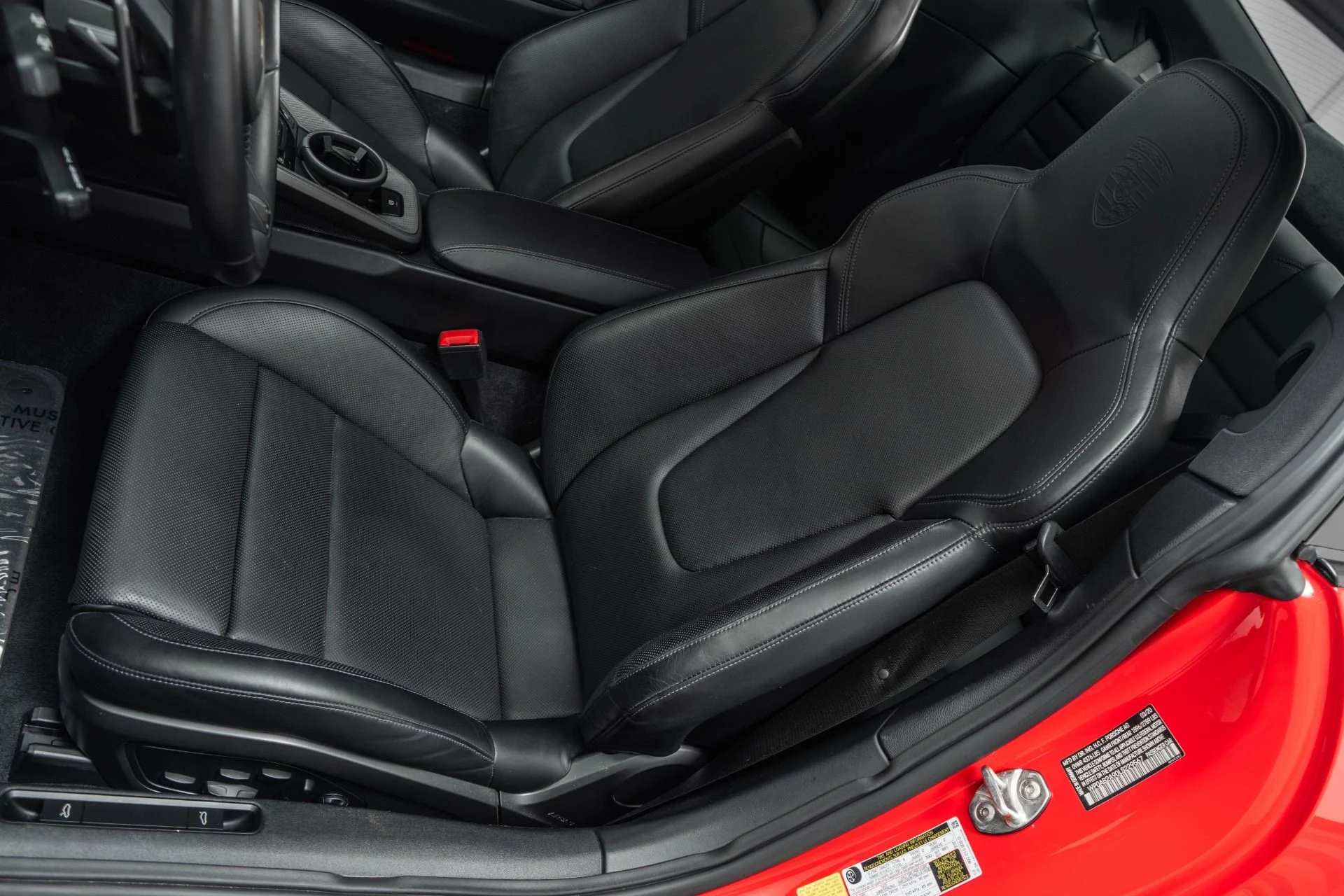 mph023_2423227121_Used_2020_Porsche_911_Carrera_S_Premium_Package_18_Way_Adaptive_Sports_Seats_1777582710_035ea02c43
