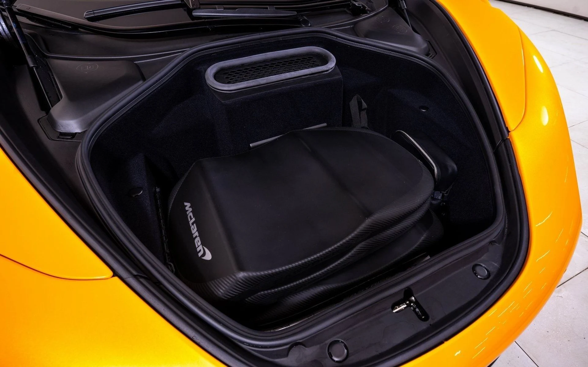 mph023_2424010235_b8e5674b46e3a51262bd33c0a485b2f6x_a412b1a26a